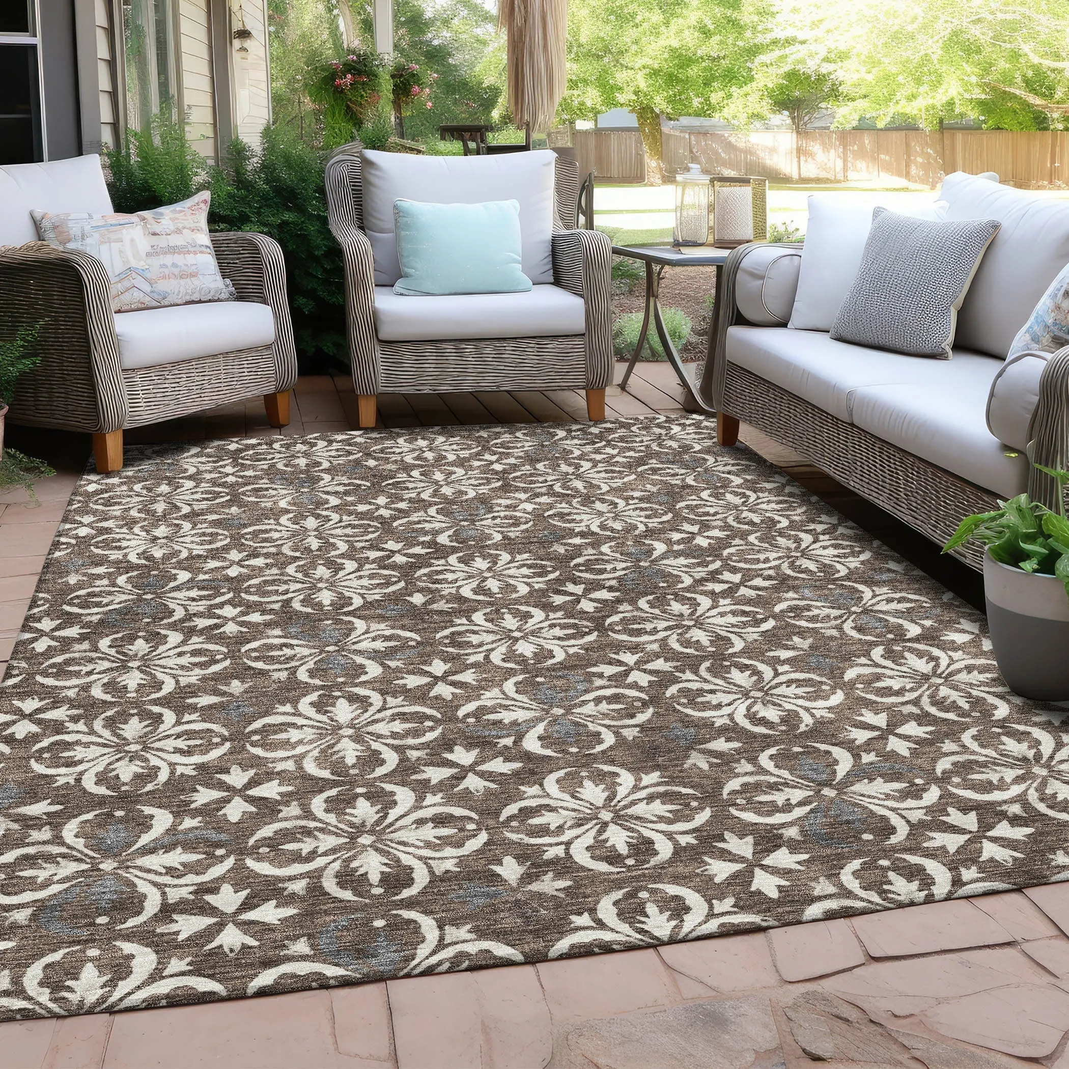 Machine Washable Indoor/ Outdoor Chantille Traditional Medallion Rug