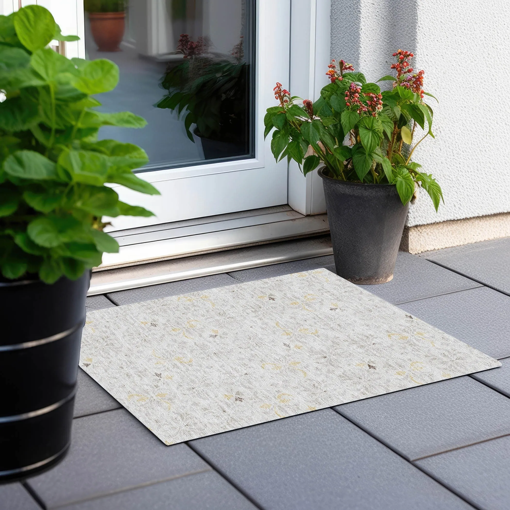 Machine Washable Indoor/ Outdoor Chantille Traditional Medallion Rug
