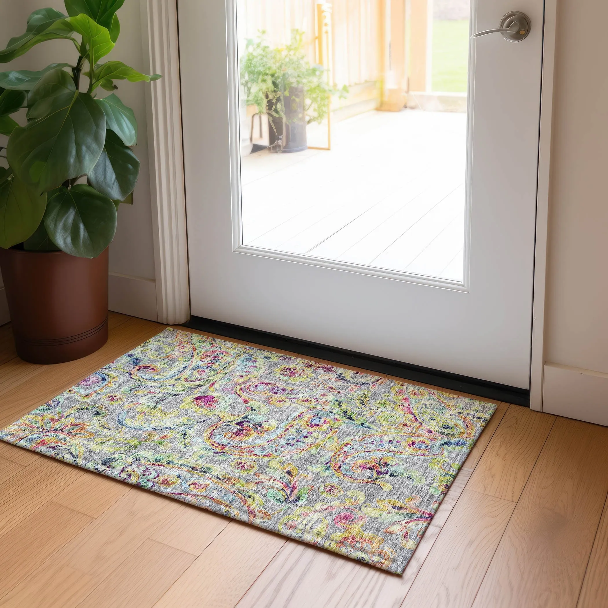 Machine Washable Indoor/ Outdoor Chantille Traditional Scroll Rug