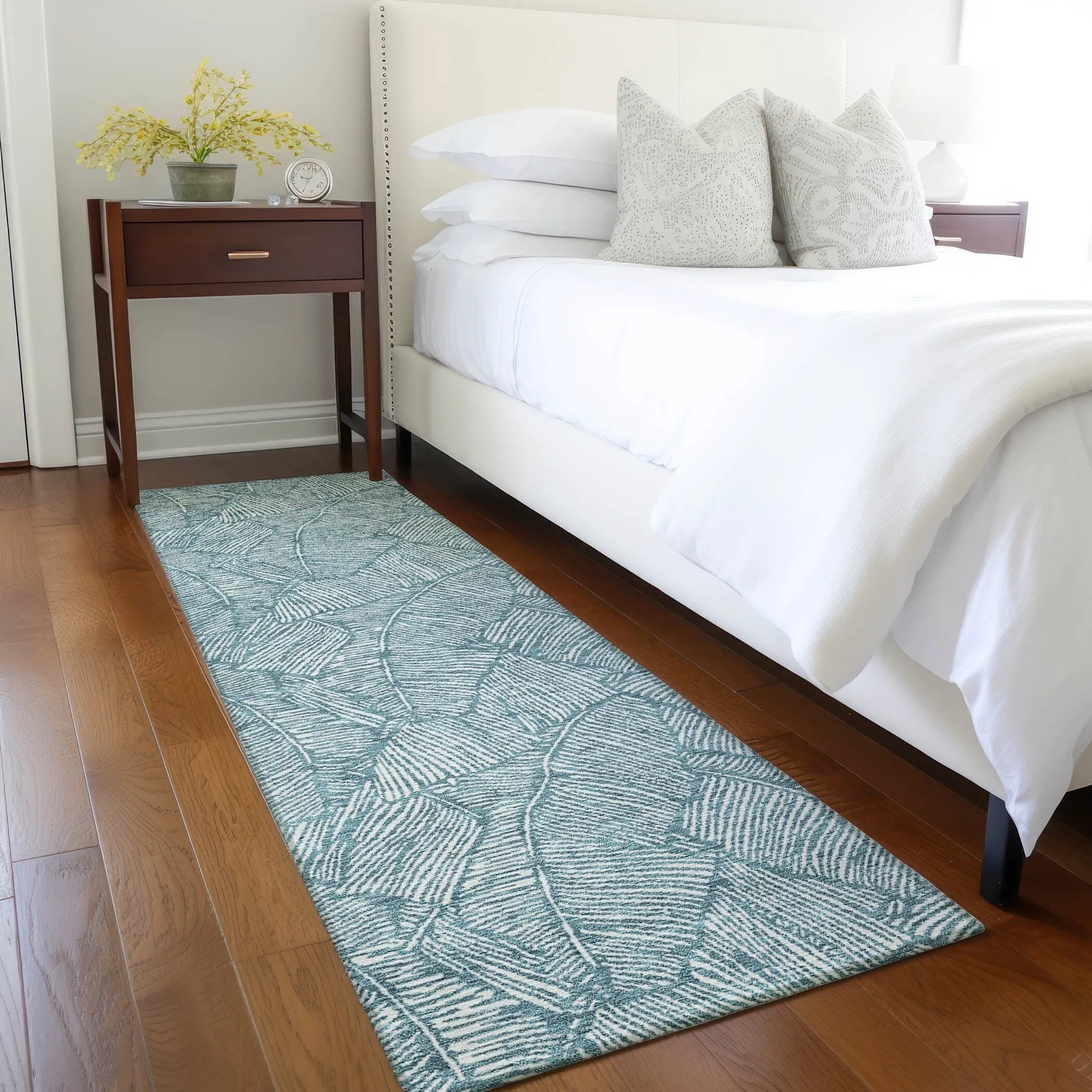 Machine Washable Indoor/ Outdoor Chantille Tropical Palm Rug