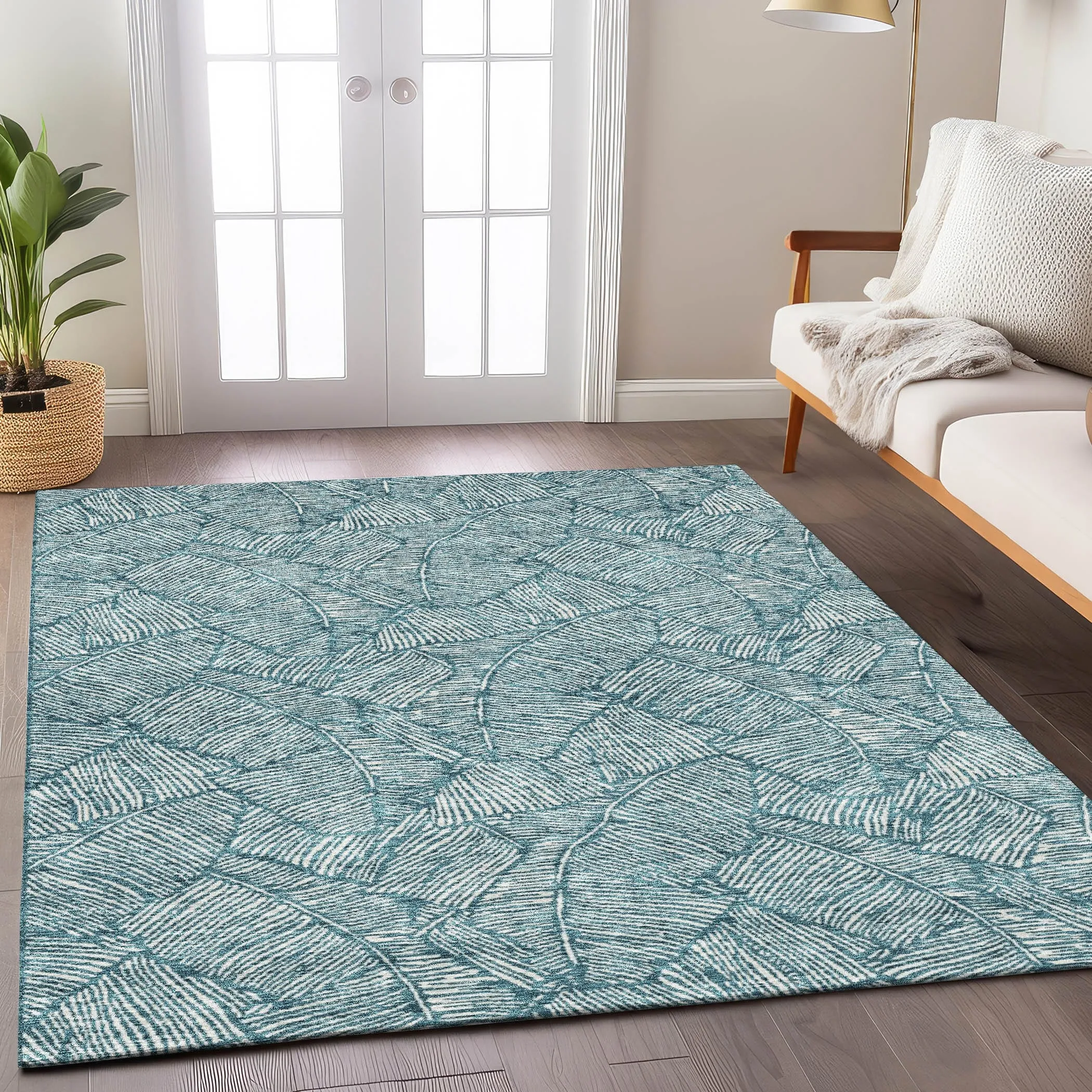 Machine Washable Indoor/ Outdoor Chantille Tropical Palm Rug