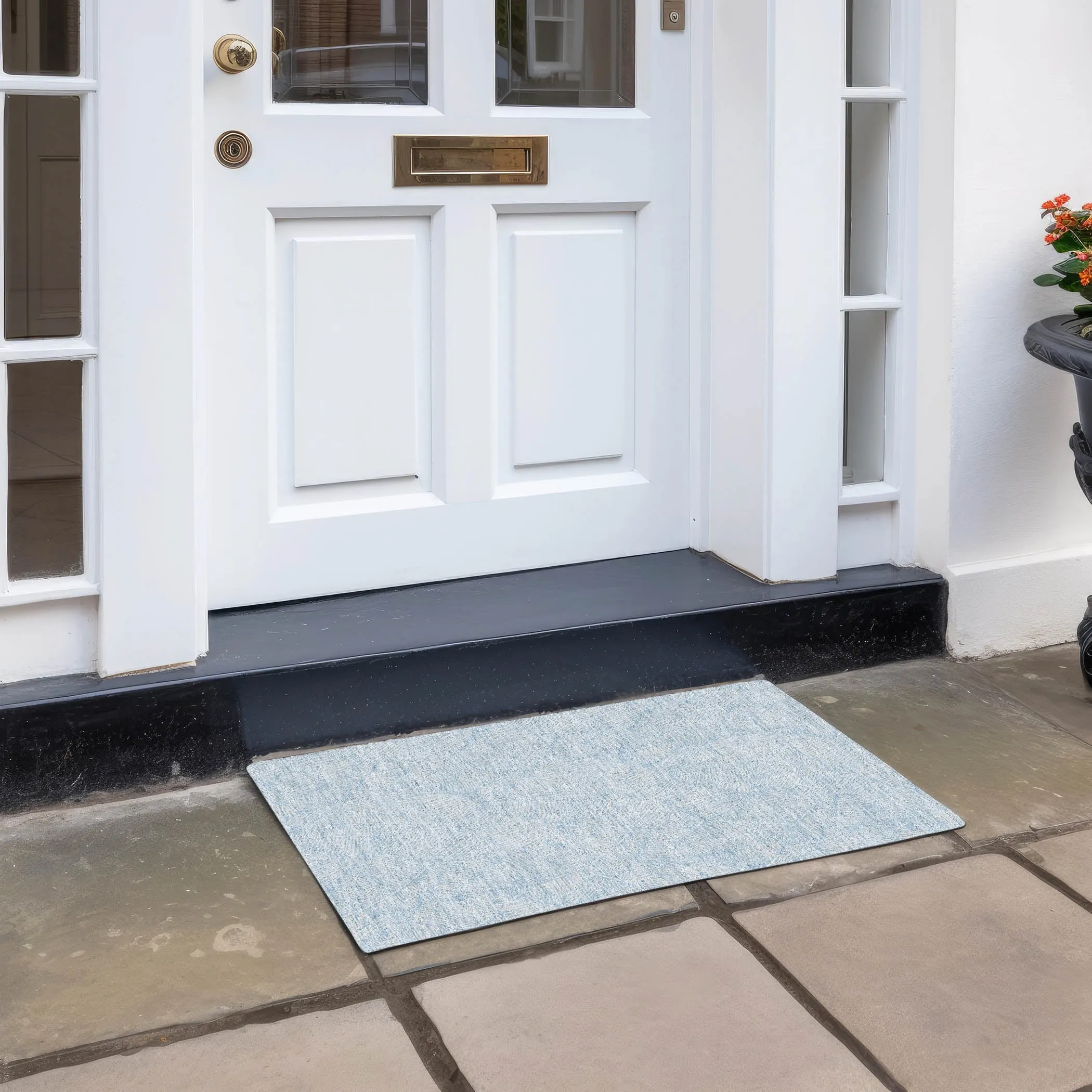 Machine Washable Indoor/ Outdoor Chantille Tropical Palm Rug