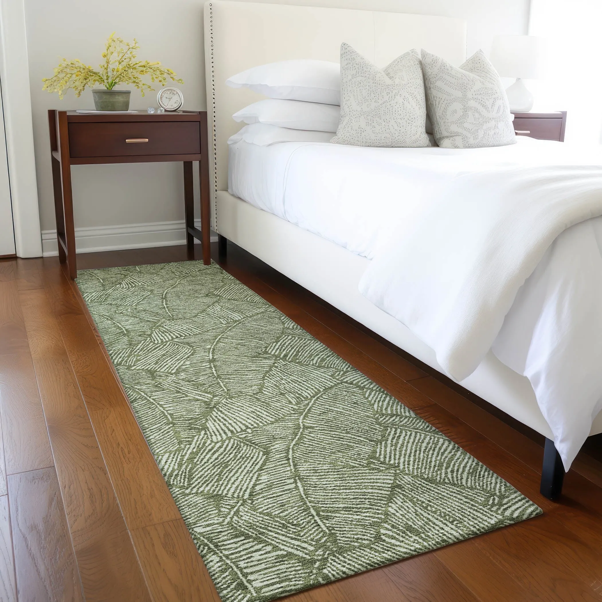 Machine Washable Indoor/ Outdoor Chantille Tropical Palm Rug