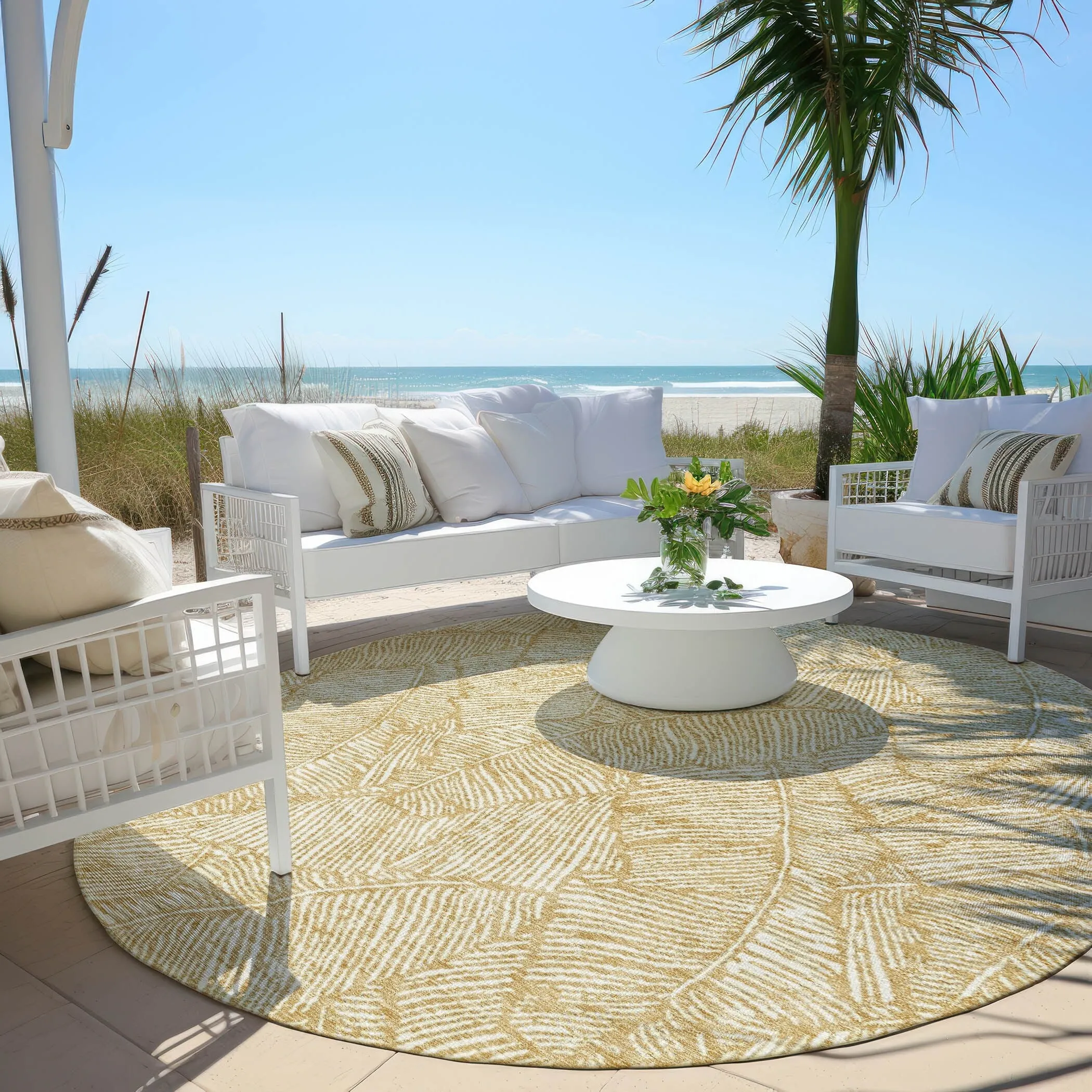Machine Washable Indoor/ Outdoor Chantille Tropical Palm Rug