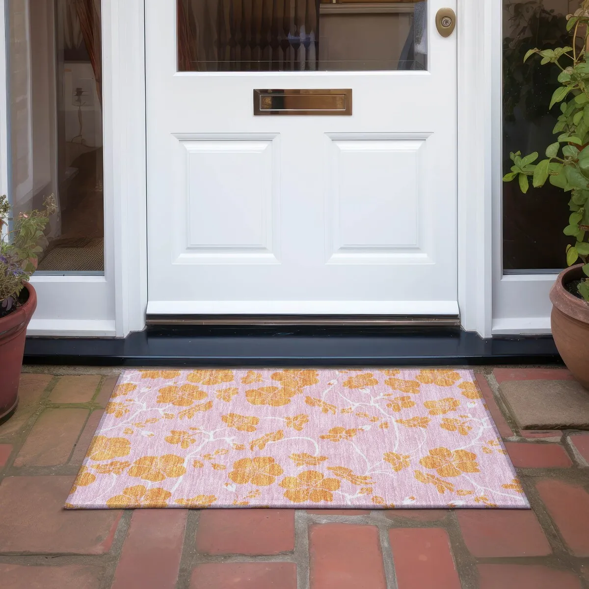 Machine Washable Indoor/ Outdoor Floral Zen Chantille Rug