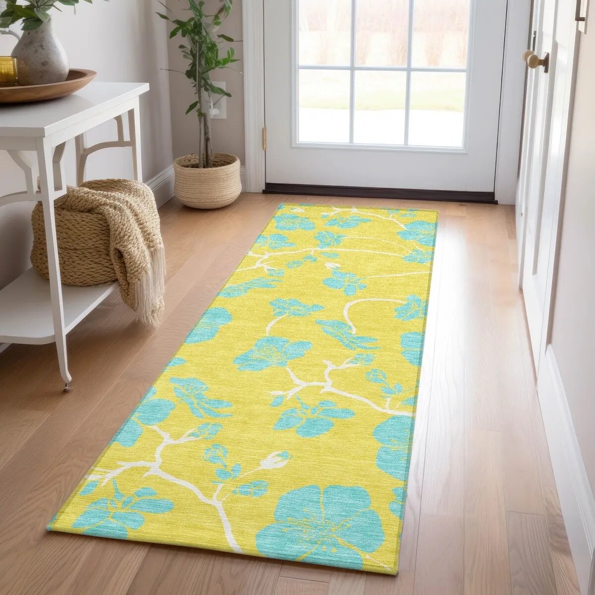 Machine Washable Indoor/ Outdoor Floral Zen Chantille Rug