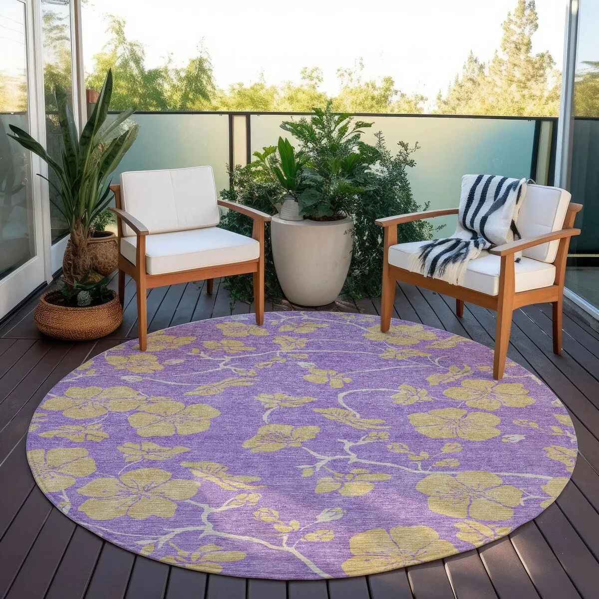 Machine Washable Indoor/ Outdoor Floral Zen Chantille Rug