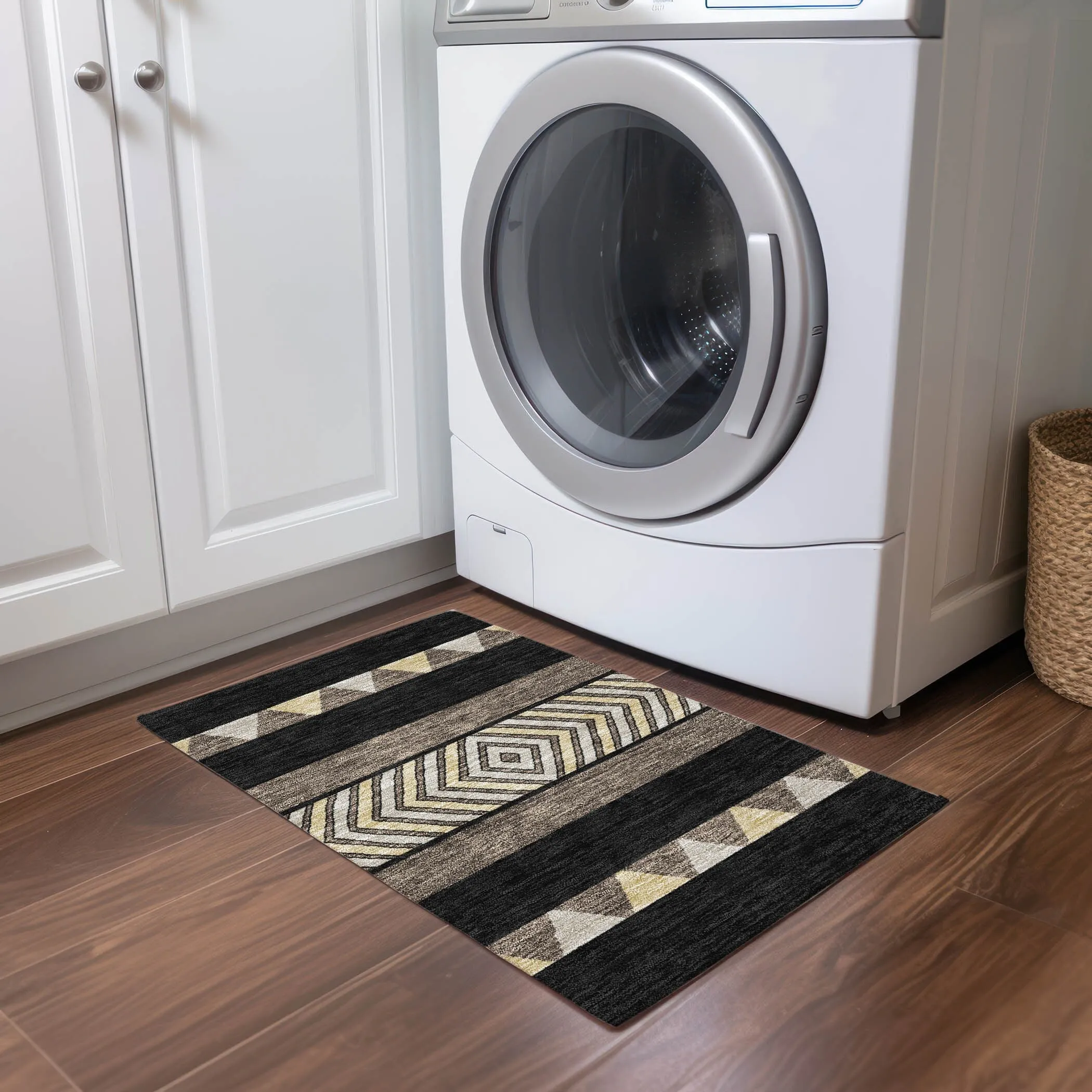 Machine Washable Indoor/ Outdoor Global Boho Chantille Rug