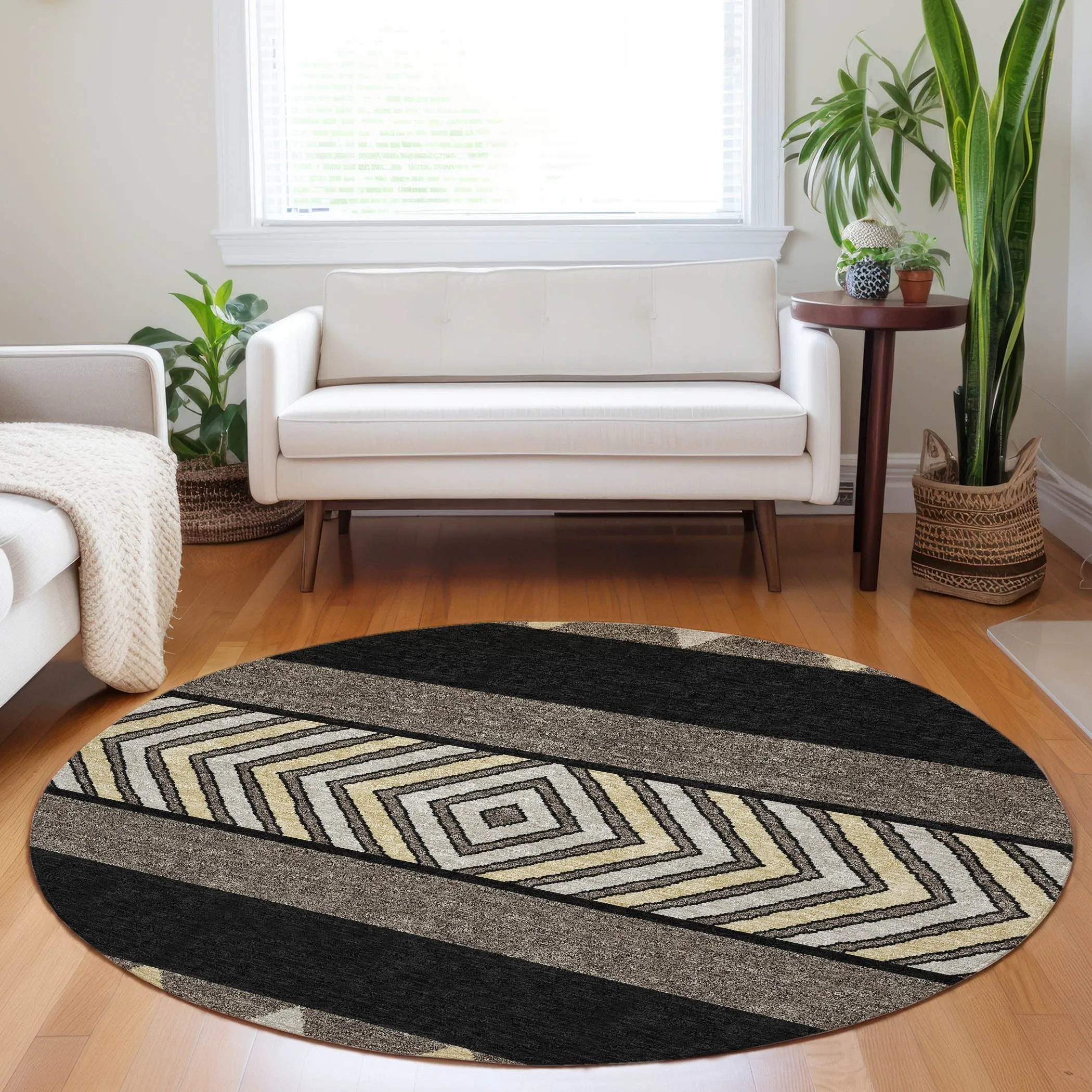 Machine Washable Indoor/ Outdoor Global Boho Chantille Rug