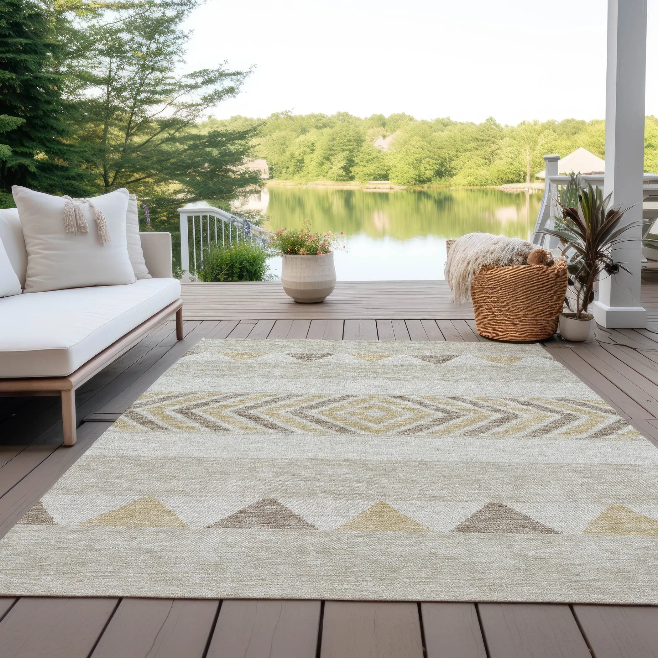 Machine Washable Indoor/ Outdoor Global Boho Chantille Rug