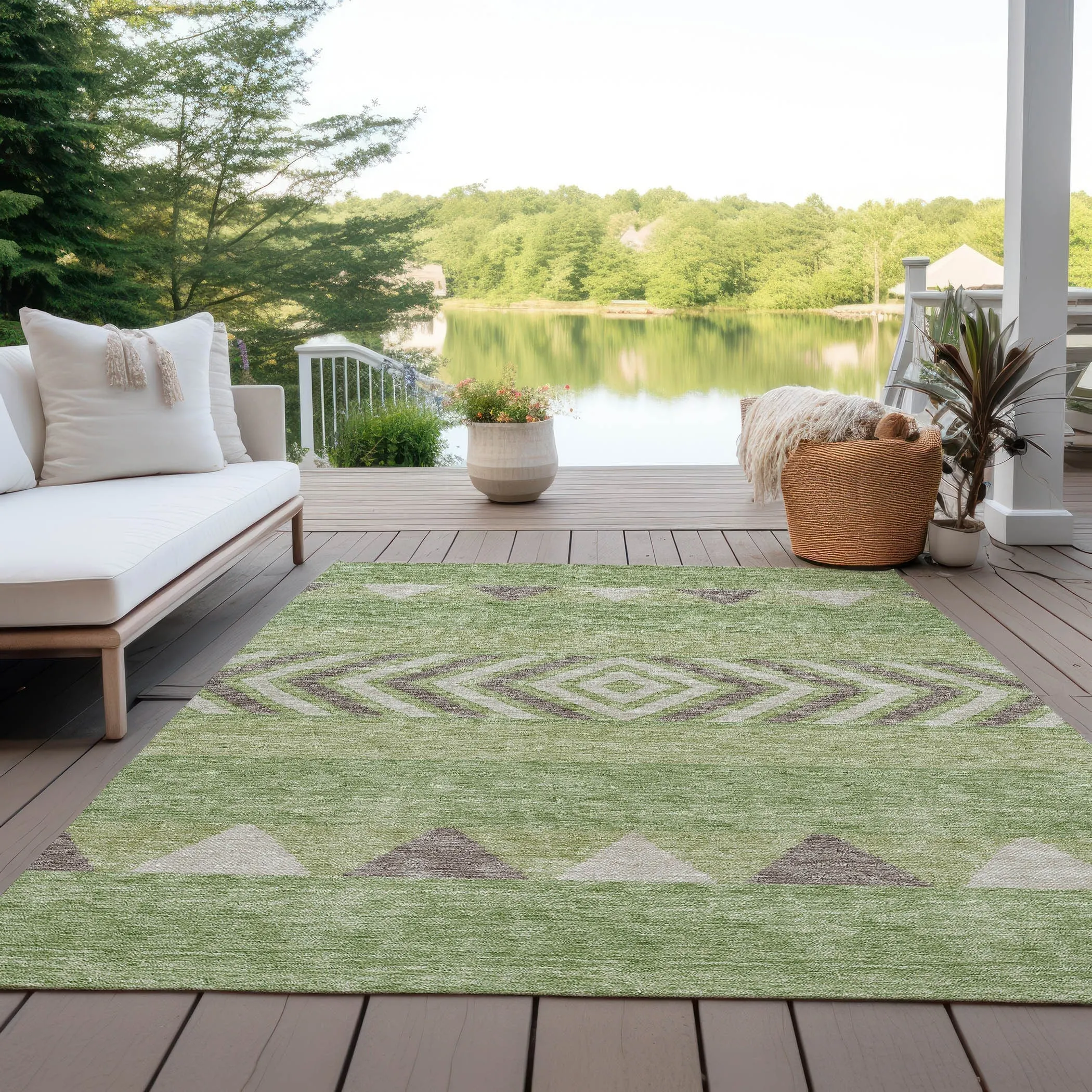 Machine Washable Indoor/ Outdoor Global Boho Chantille Rug