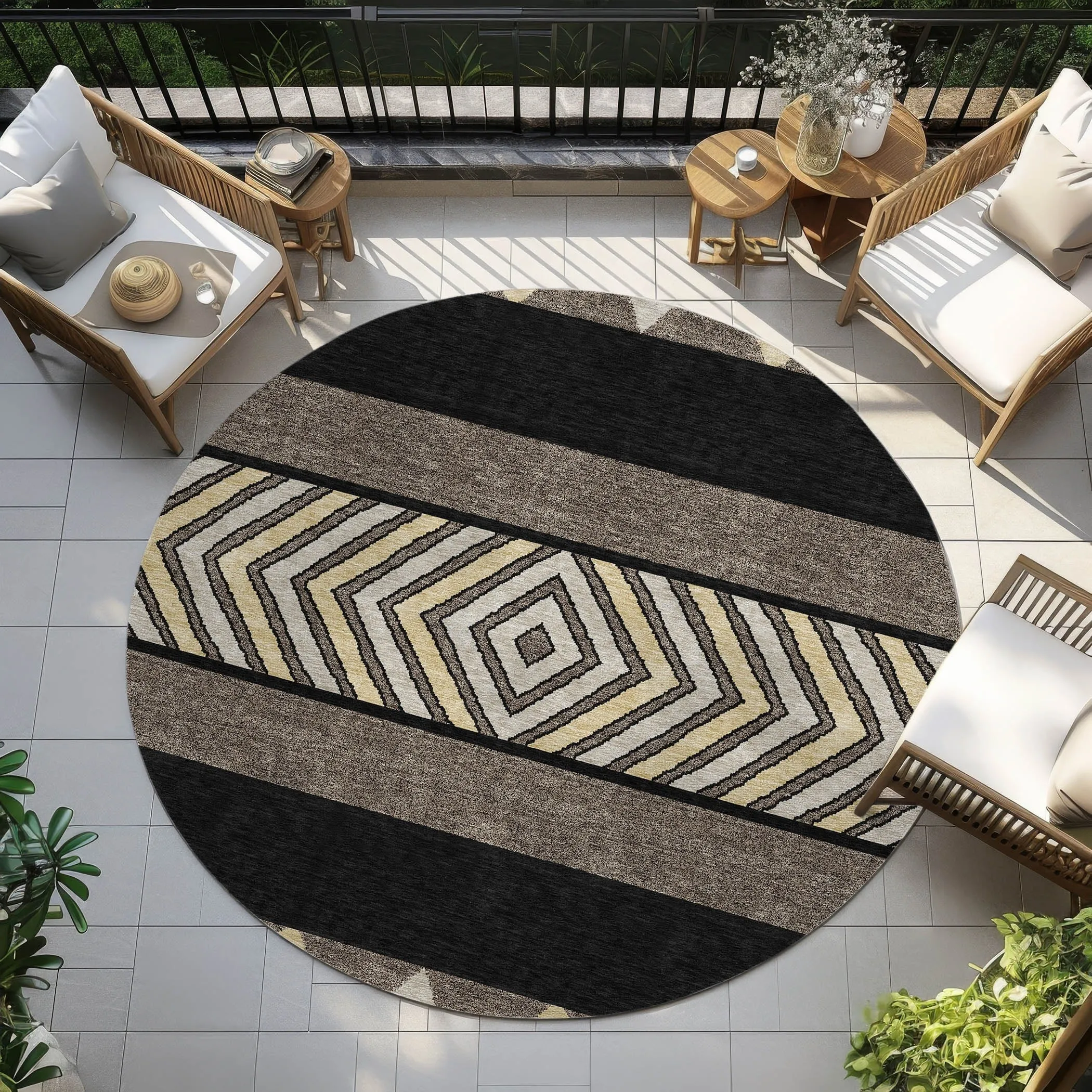 Machine Washable Indoor/ Outdoor Global Boho Chantille Rug