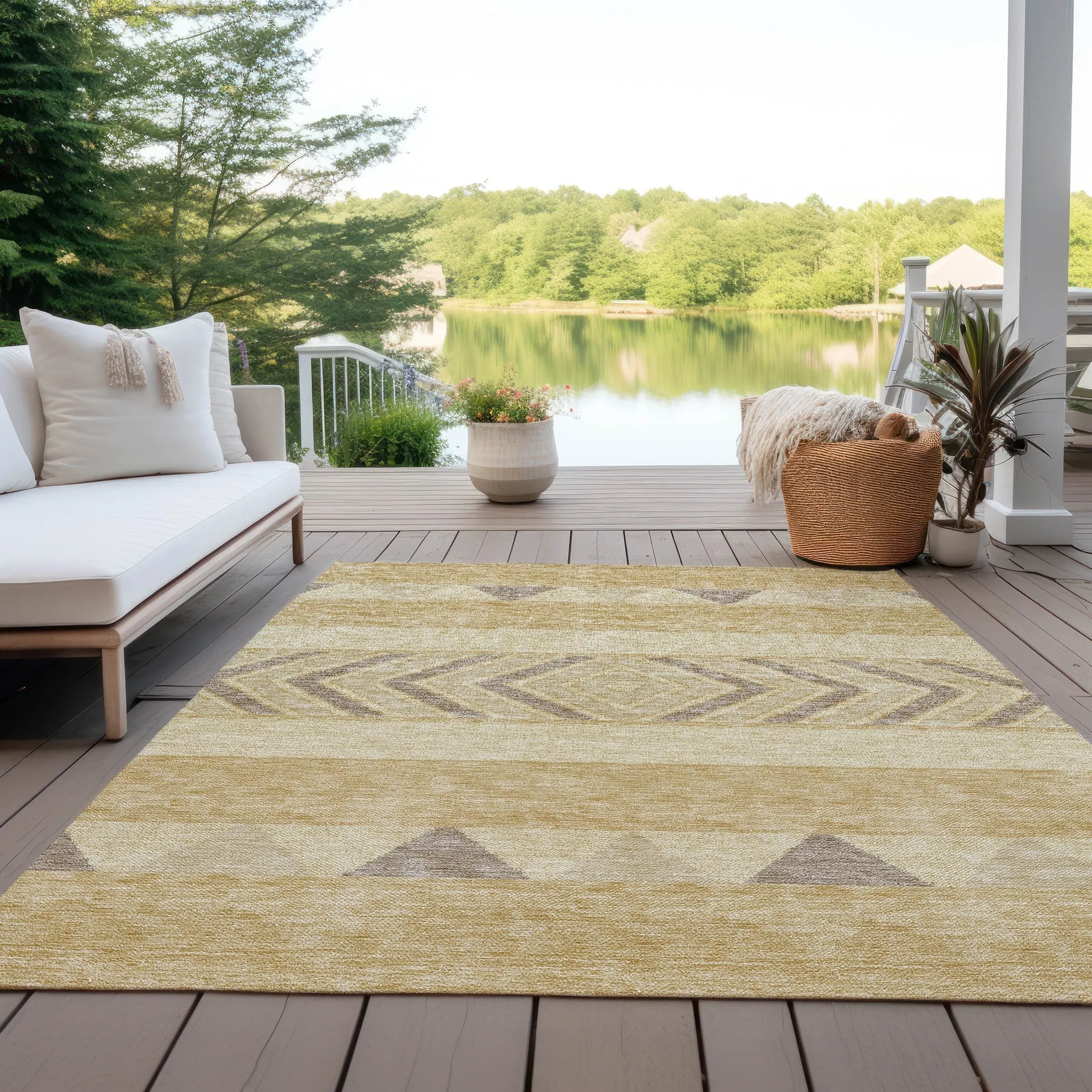 Machine Washable Indoor/ Outdoor Global Boho Chantille Rug