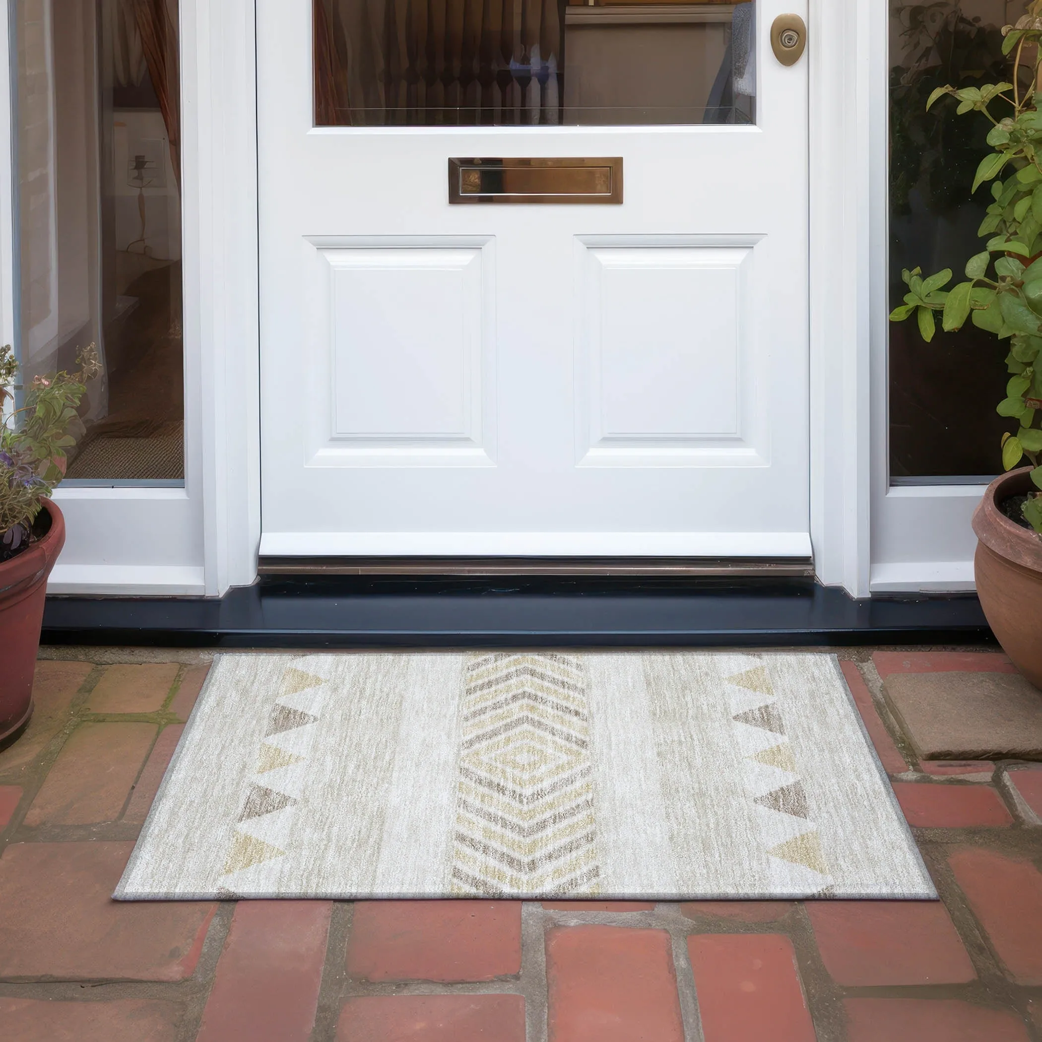 Machine Washable Indoor/ Outdoor Global Boho Chantille Rug