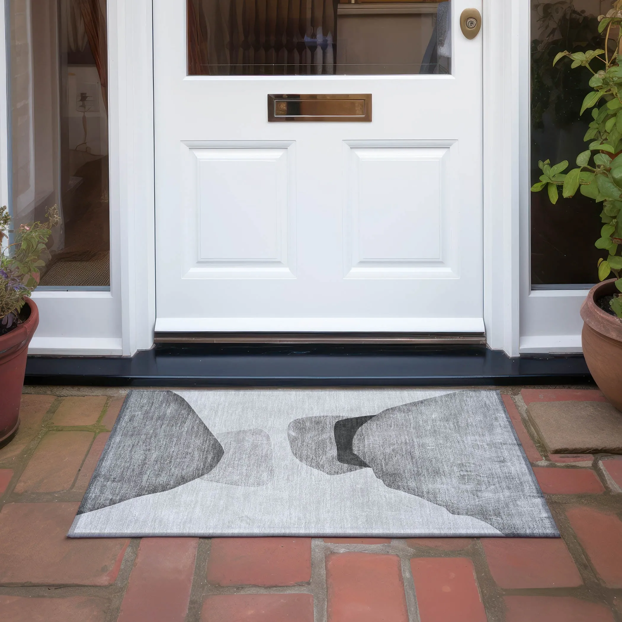 Machine Washable Indoor/ Outdoor Modern Abstract Chantille Rug