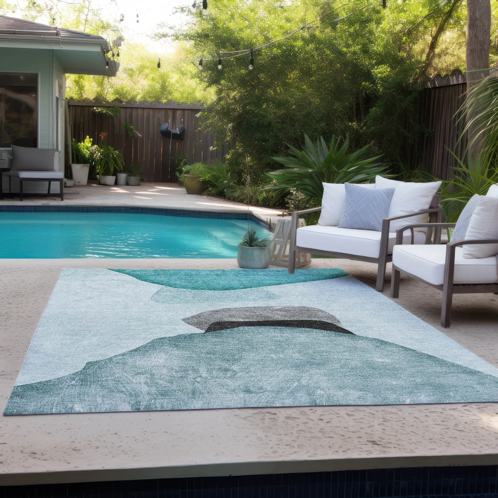 Machine Washable Indoor/ Outdoor Modern Abstract Chantille Rug