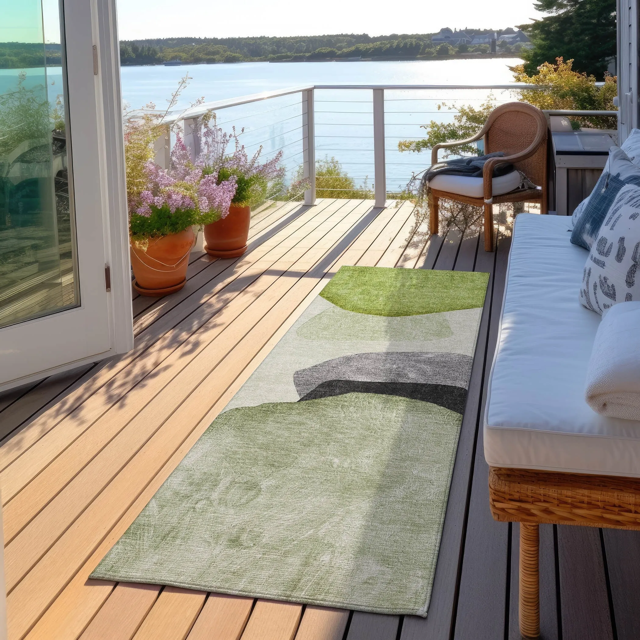 Machine Washable Indoor/ Outdoor Modern Abstract Chantille Rug