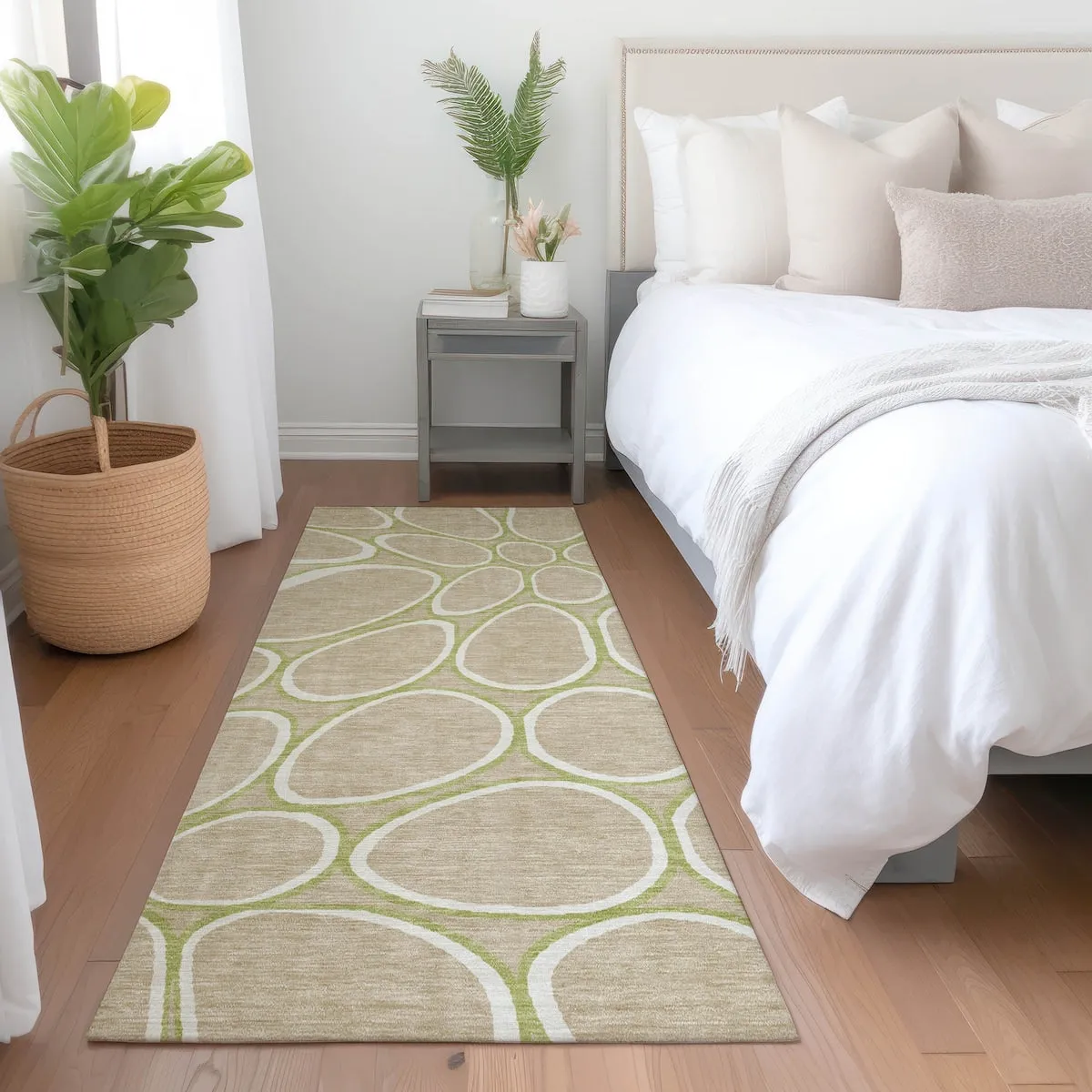 Machine Washable Indoor/ Outdoor Modern Bubbles Chantille Rug