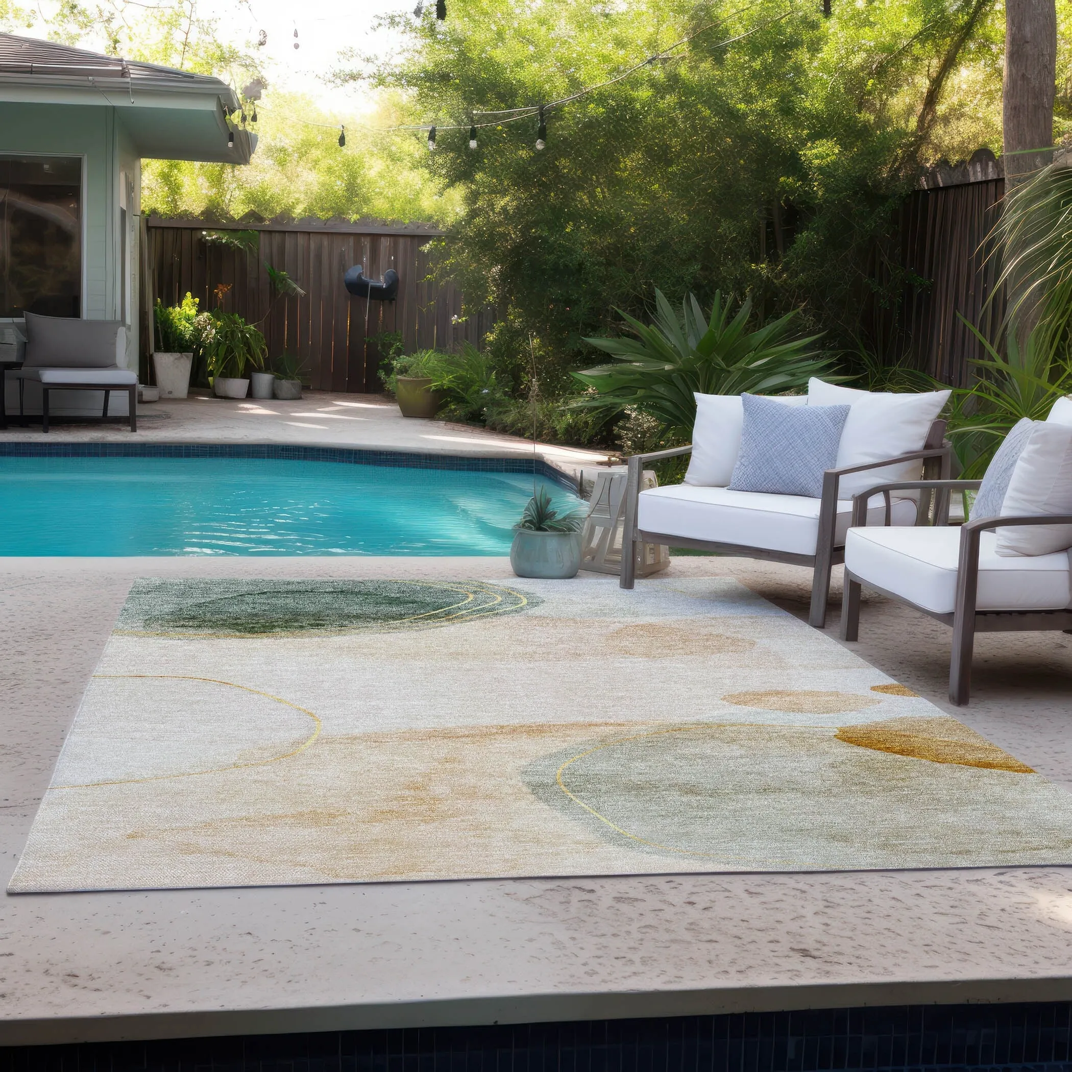Machine Washable Indoor/ Outdoor Modern Chantille Rug
