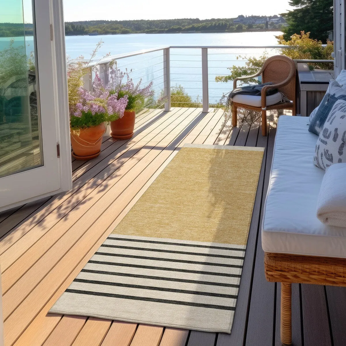 Machine Washable Indoor/ Outdoor Modern Deco Chantille Rug