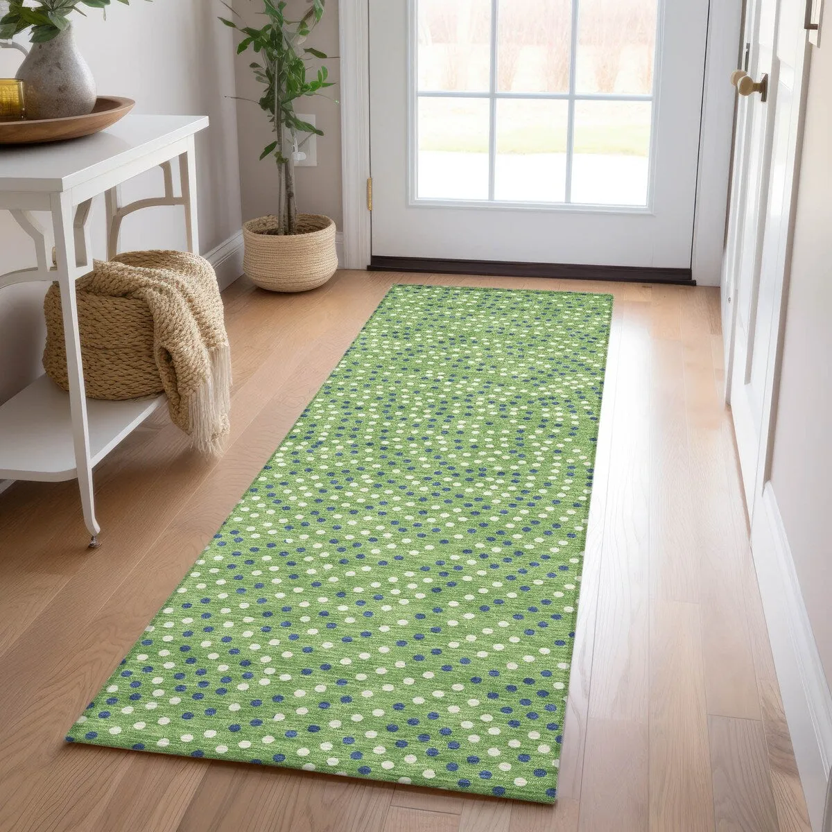 Machine Washable Indoor/ Outdoor Modern Dotty Chantille Rug