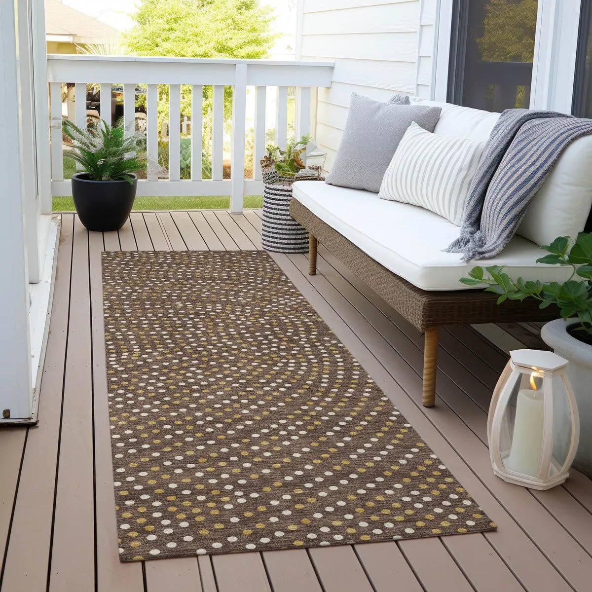 Machine Washable Indoor/ Outdoor Modern Dotty Chantille Rug