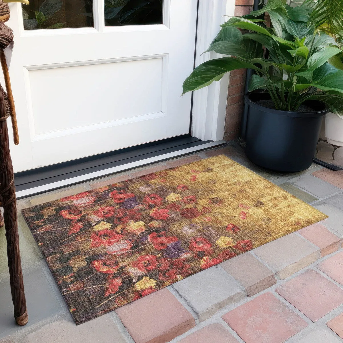 Machine Washable Indoor/ Outdoor Modern Floral Chantille Rug