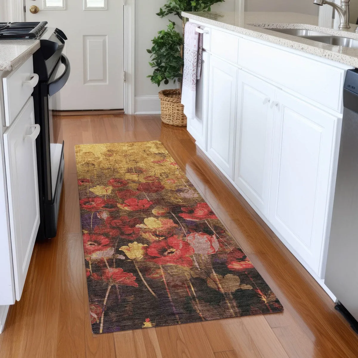 Machine Washable Indoor/ Outdoor Modern Floral Chantille Rug