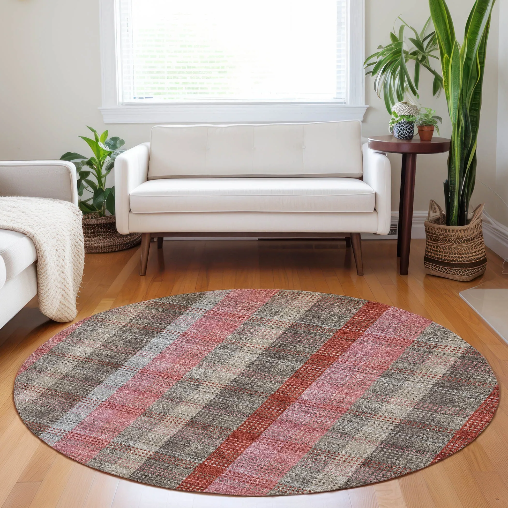 Machine Washable Indoor/ Outdoor Modern Plaid Chantille Rug