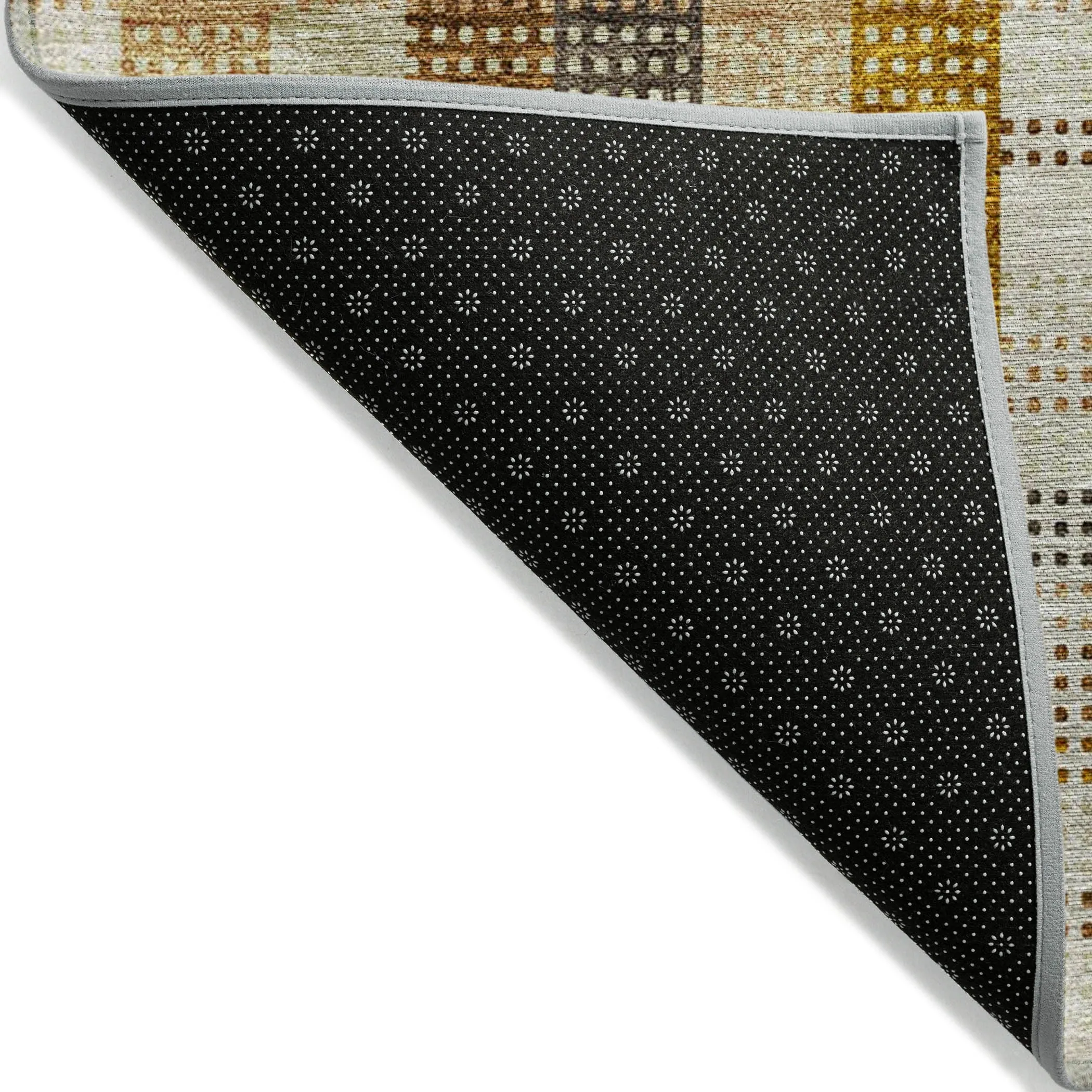 Machine Washable Indoor/ Outdoor Modern Plaid Chantille Rug