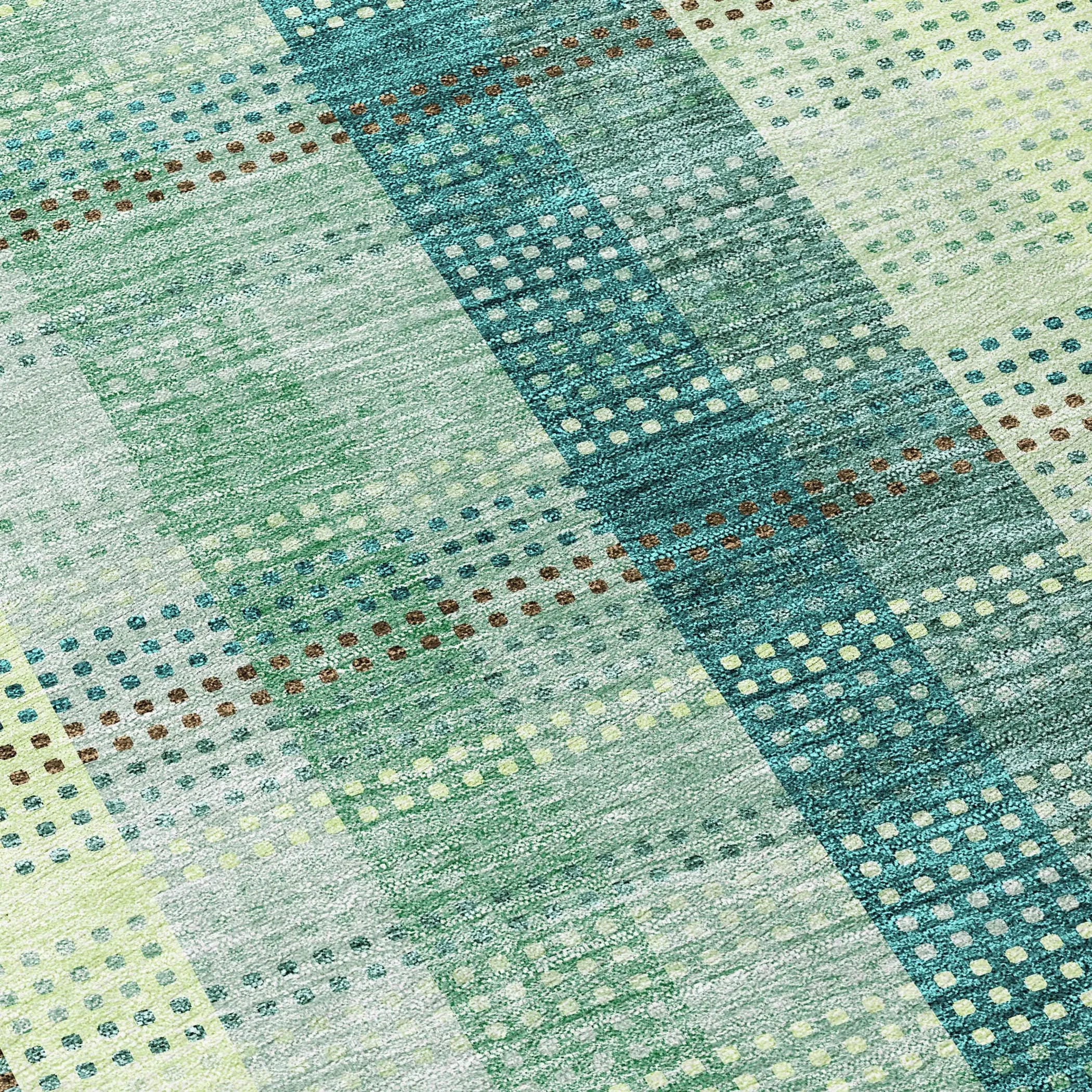 Machine Washable Indoor/ Outdoor Modern Plaid Chantille Rug