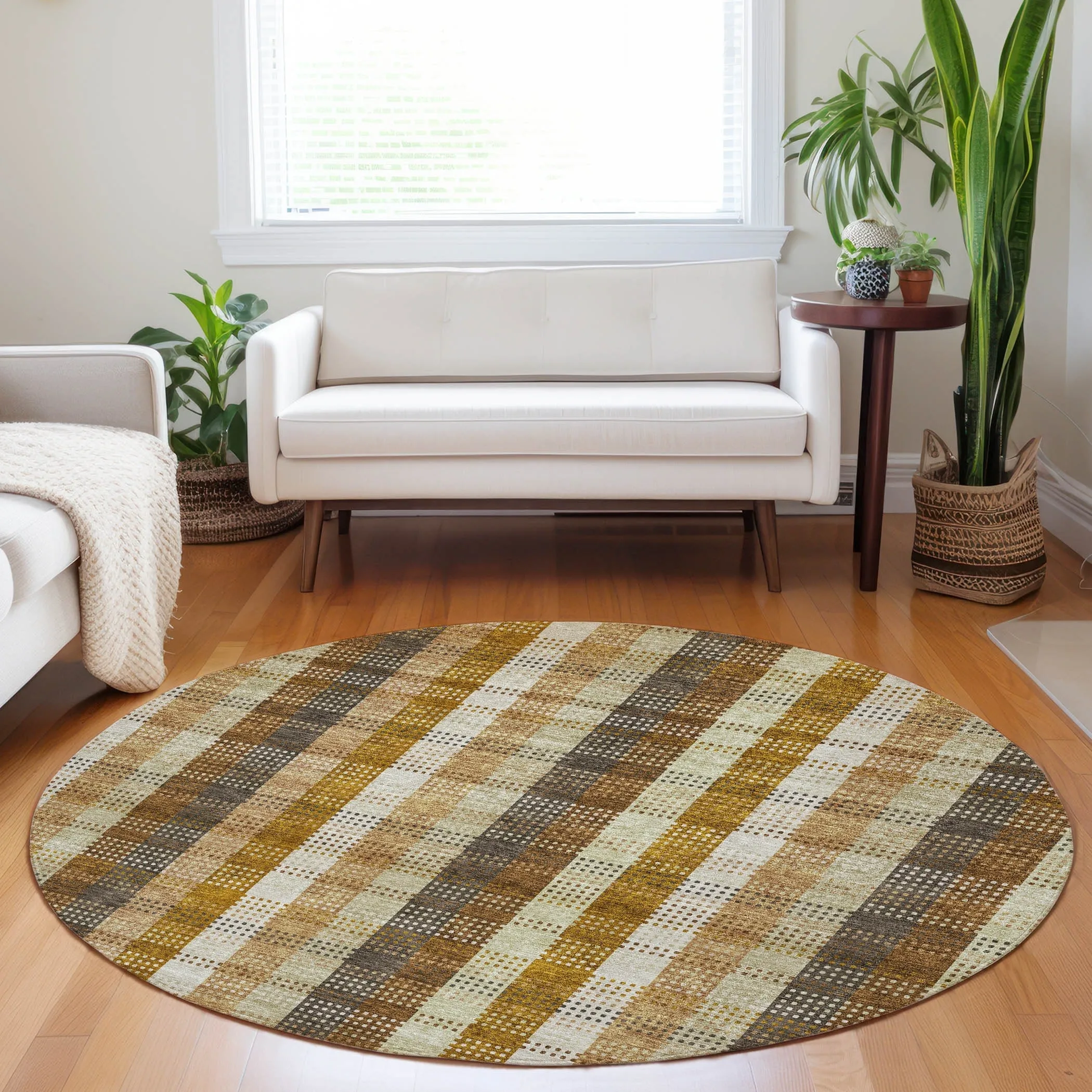 Machine Washable Indoor/ Outdoor Modern Plaid Chantille Rug
