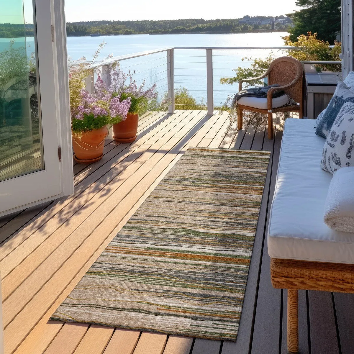 Machine Washable Indoor/ Outdoor Modern Stripe Chantille Rug