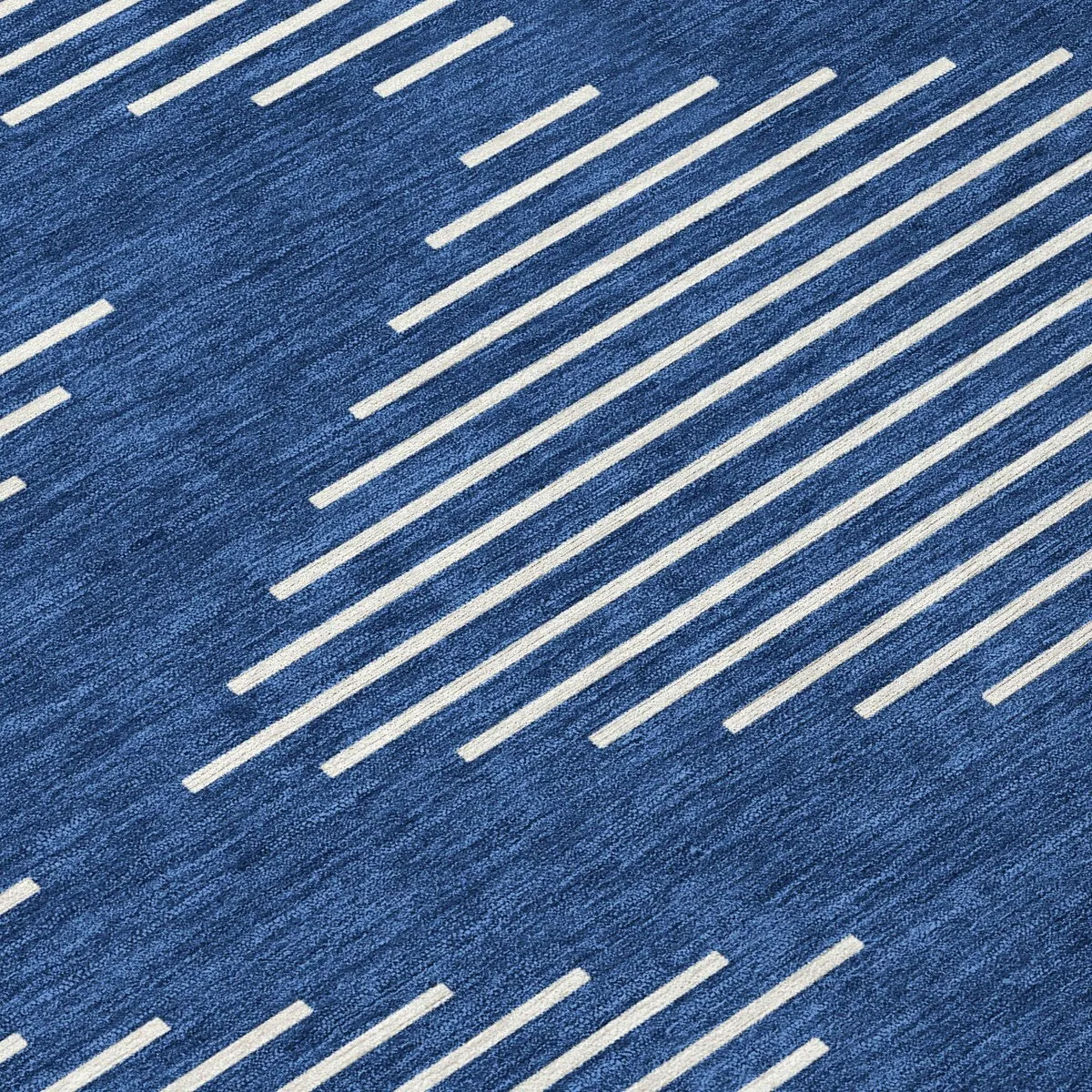 Machine Washable Indoor/ Outdoor Modern Stripe Chantille Rug