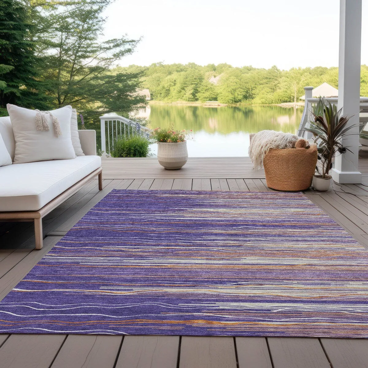 Machine Washable Indoor/ Outdoor Modern Stripe Chantille Rug