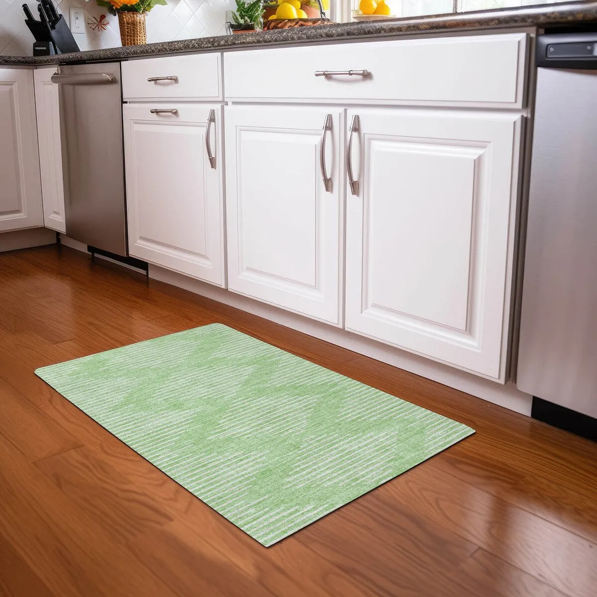 Machine Washable Indoor/ Outdoor Modern Stripe Chantille Rug