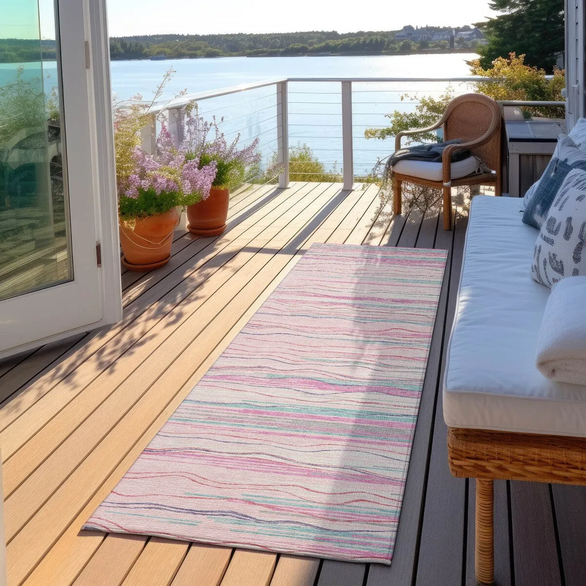 Machine Washable Indoor/ Outdoor Modern Stripe Chantille Rug