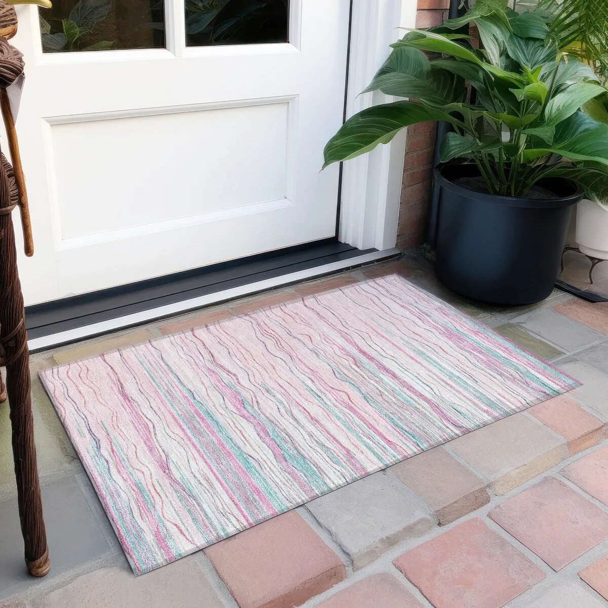 Machine Washable Indoor/ Outdoor Modern Stripe Chantille Rug