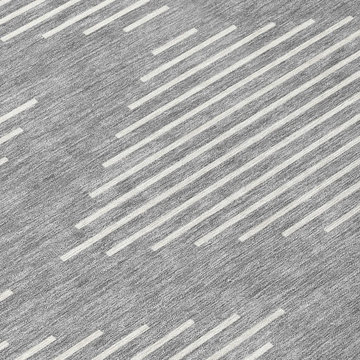 Machine Washable Indoor/ Outdoor Modern Stripe Chantille Rug