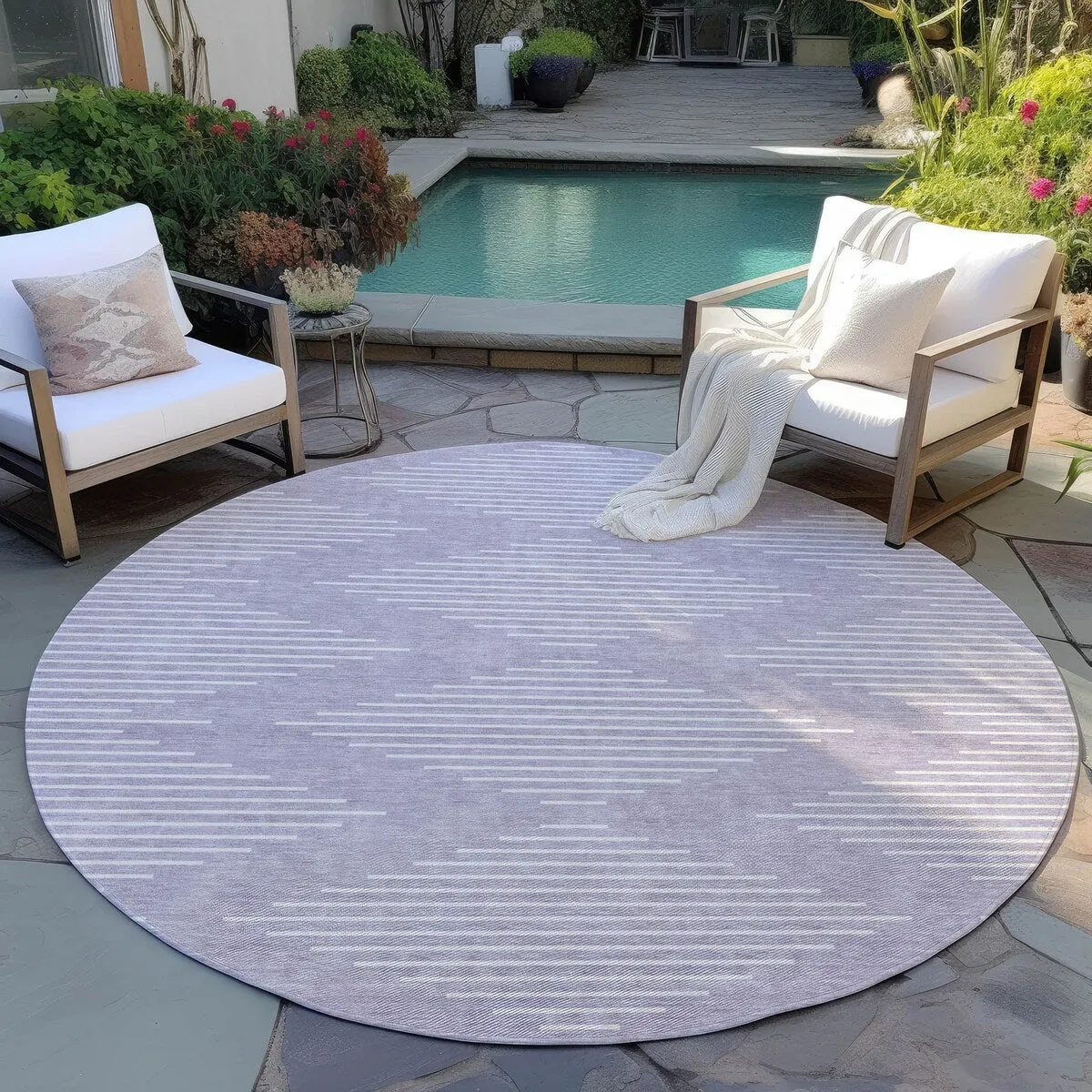 Machine Washable Indoor/ Outdoor Modern Stripe Chantille Rug