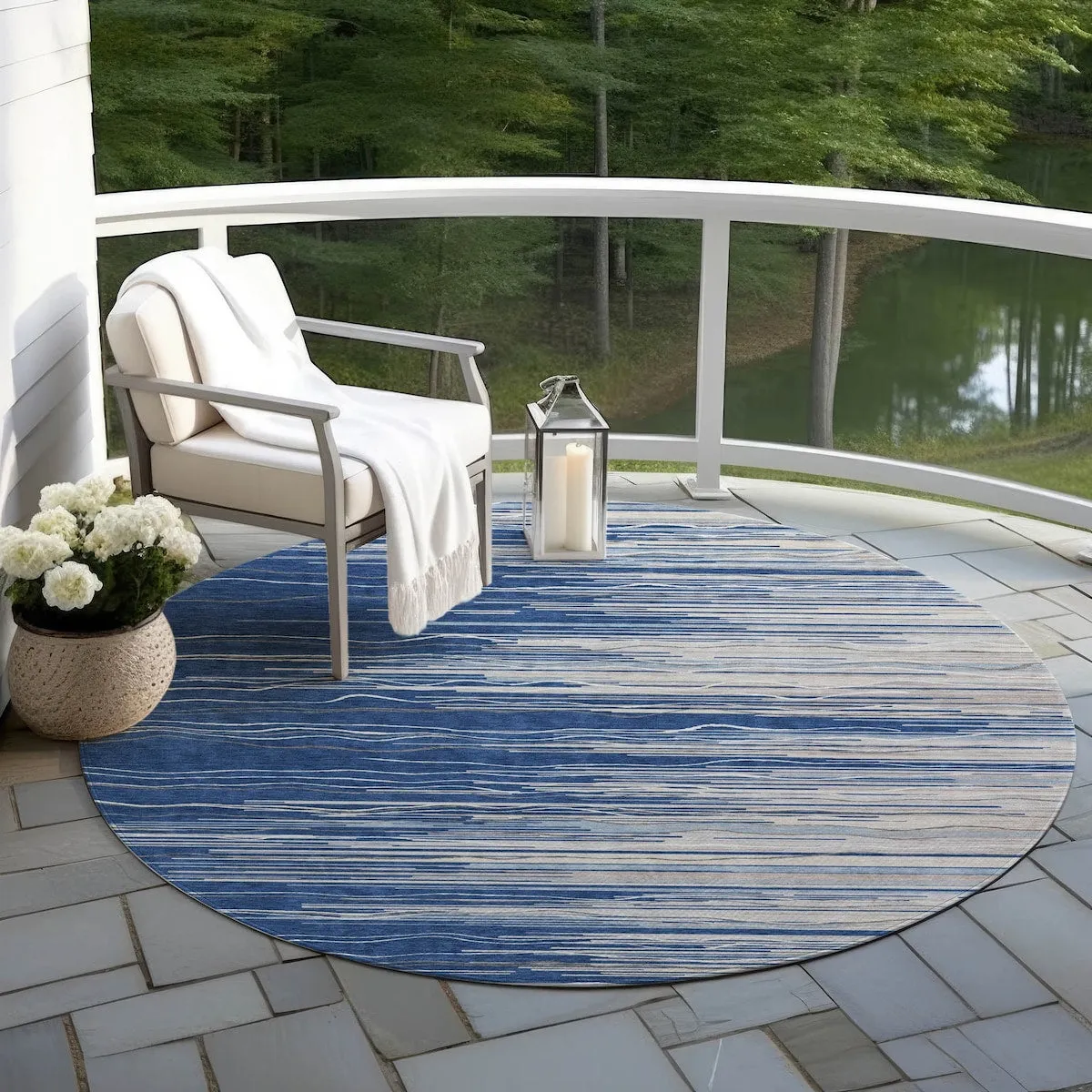 Machine Washable Indoor/ Outdoor Modern Stripe Chantille Rug