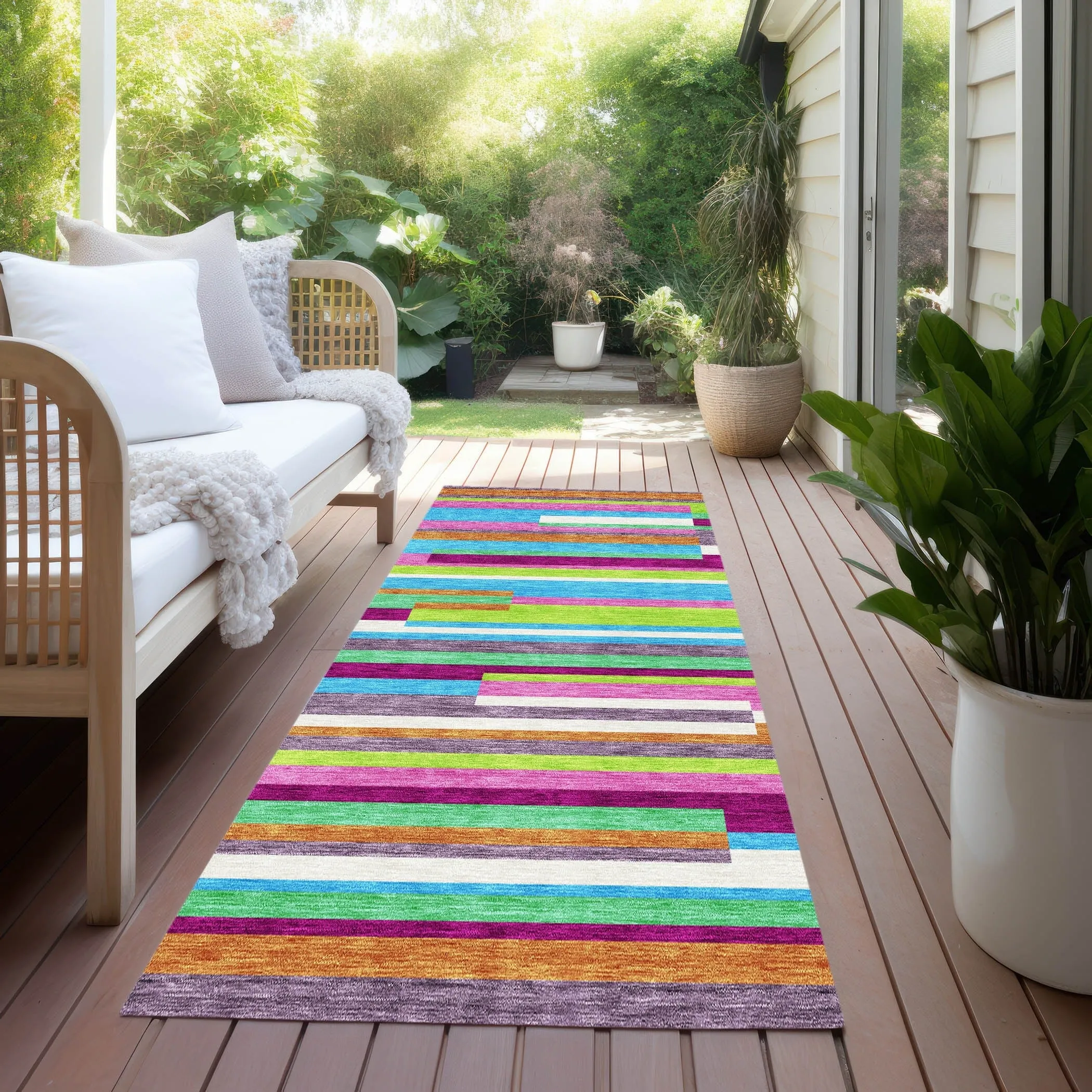 Machine Washable Indoor/ Outdoor Modern Stripes Chantille Rug