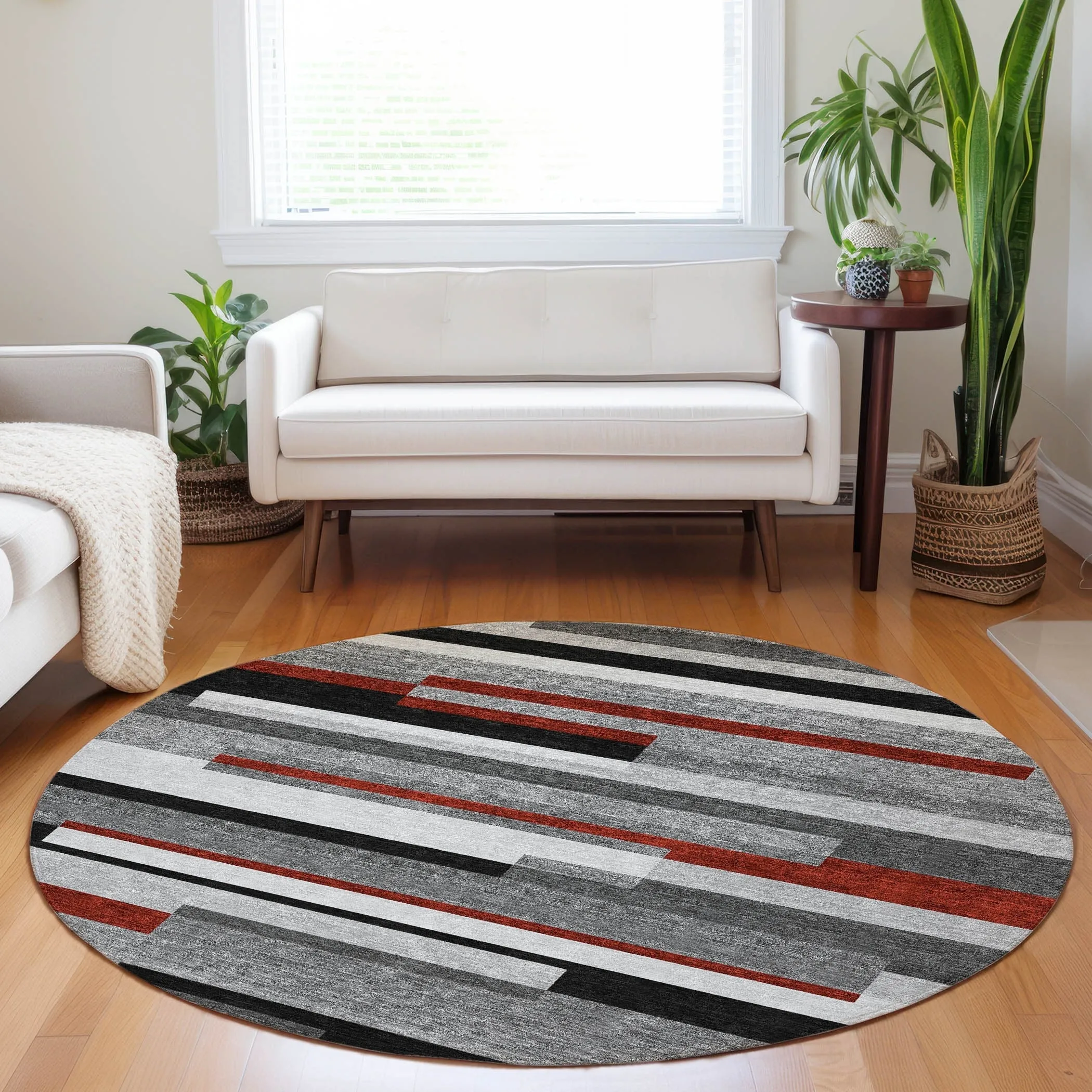 Machine Washable Indoor/ Outdoor Modern Stripes Chantille Rug
