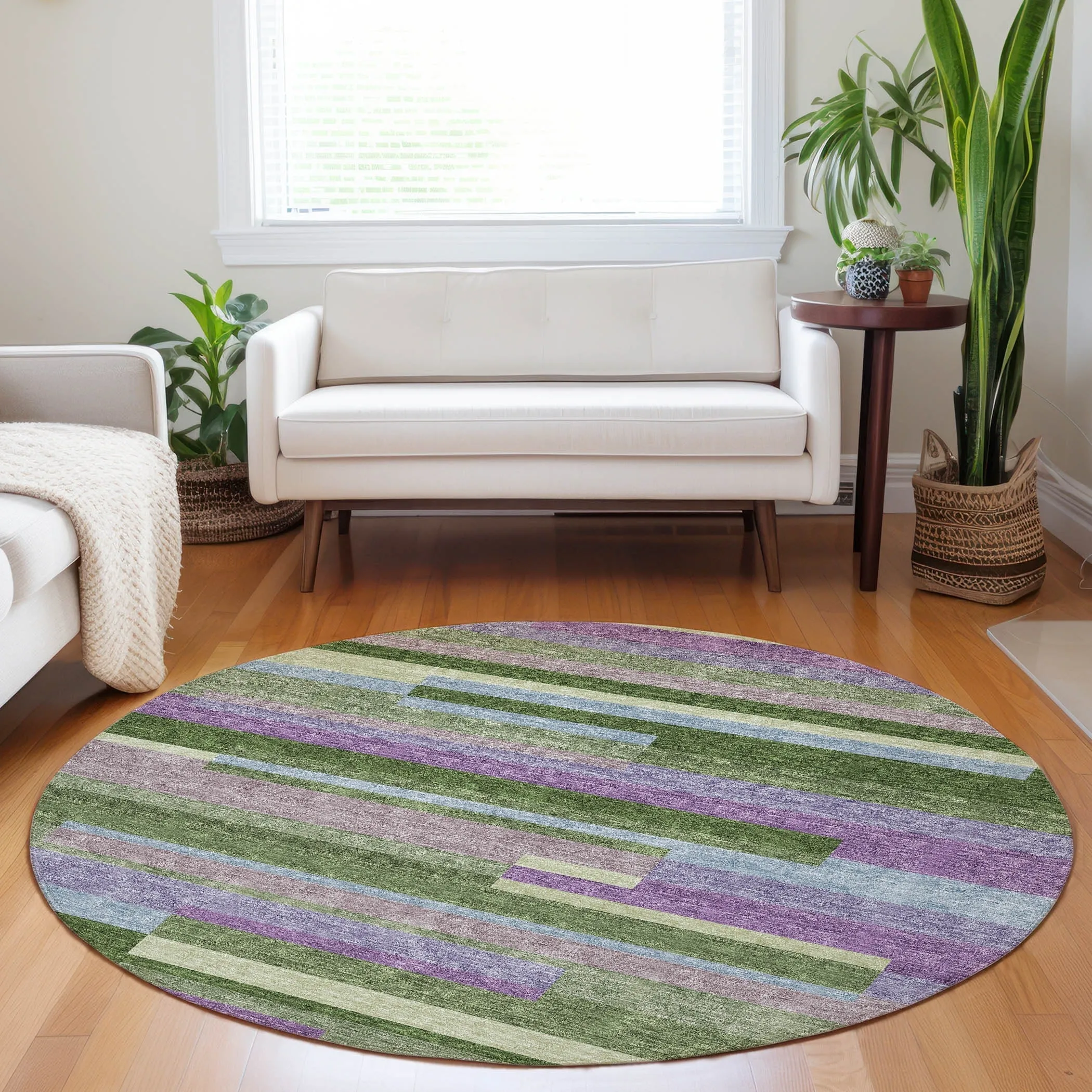 Machine Washable Indoor/ Outdoor Modern Stripes Chantille Rug