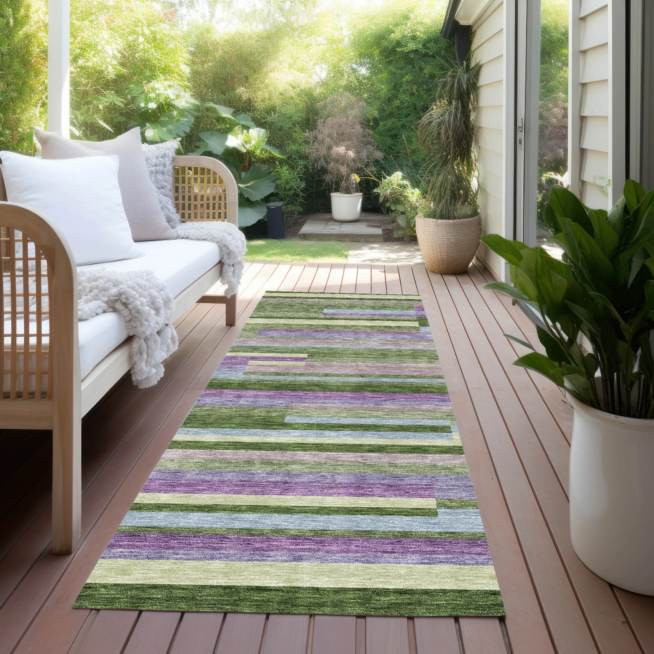 Machine Washable Indoor/ Outdoor Modern Stripes Chantille Rug