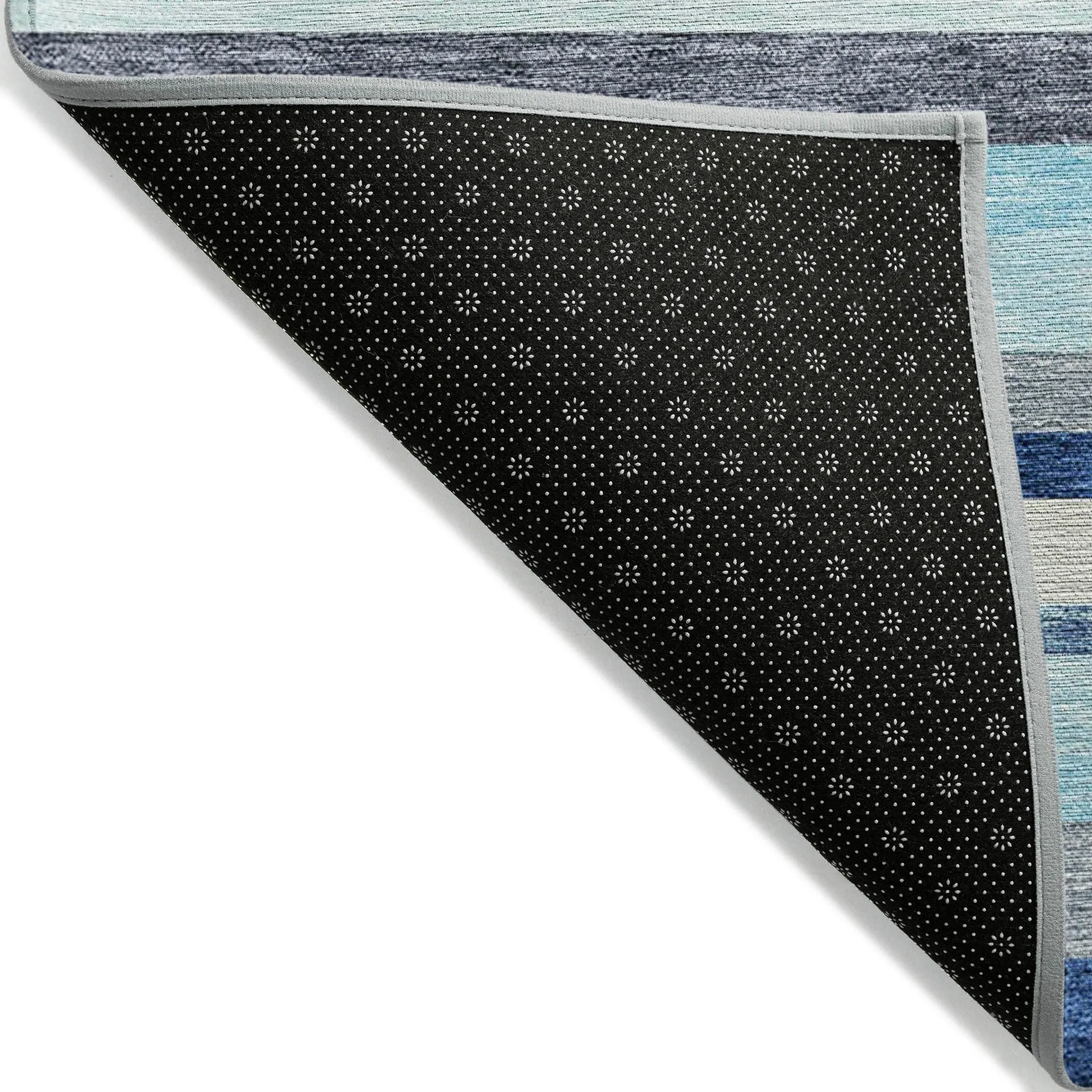 Machine Washable Indoor/ Outdoor Modern Stripes Chantille Rug