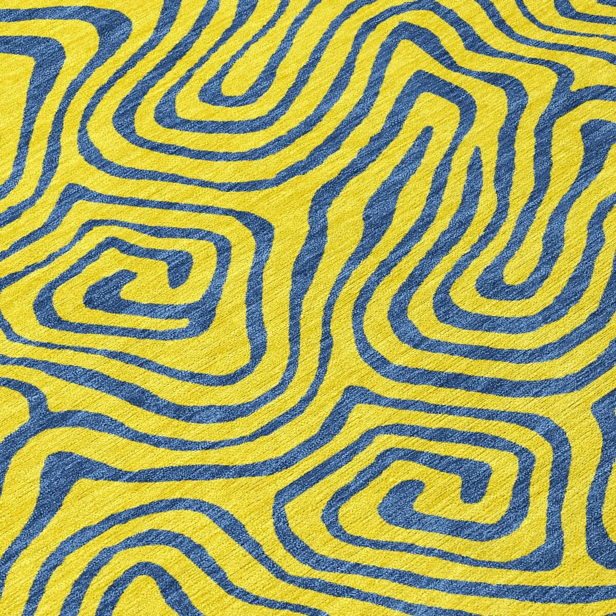 Machine Washable Indoor/ Outdoor Modern Trance Chantille Rug