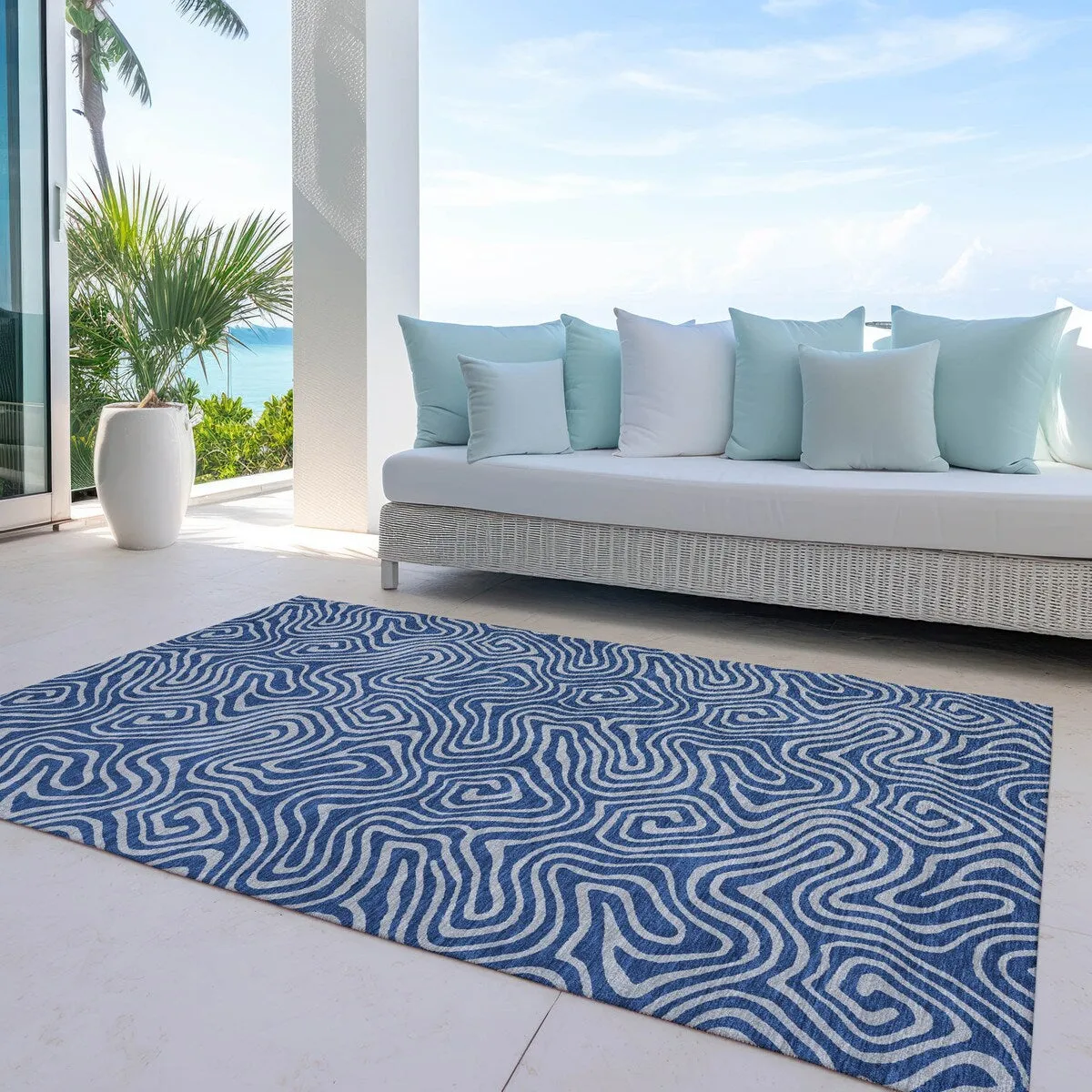 Machine Washable Indoor/ Outdoor Modern Trance Chantille Rug