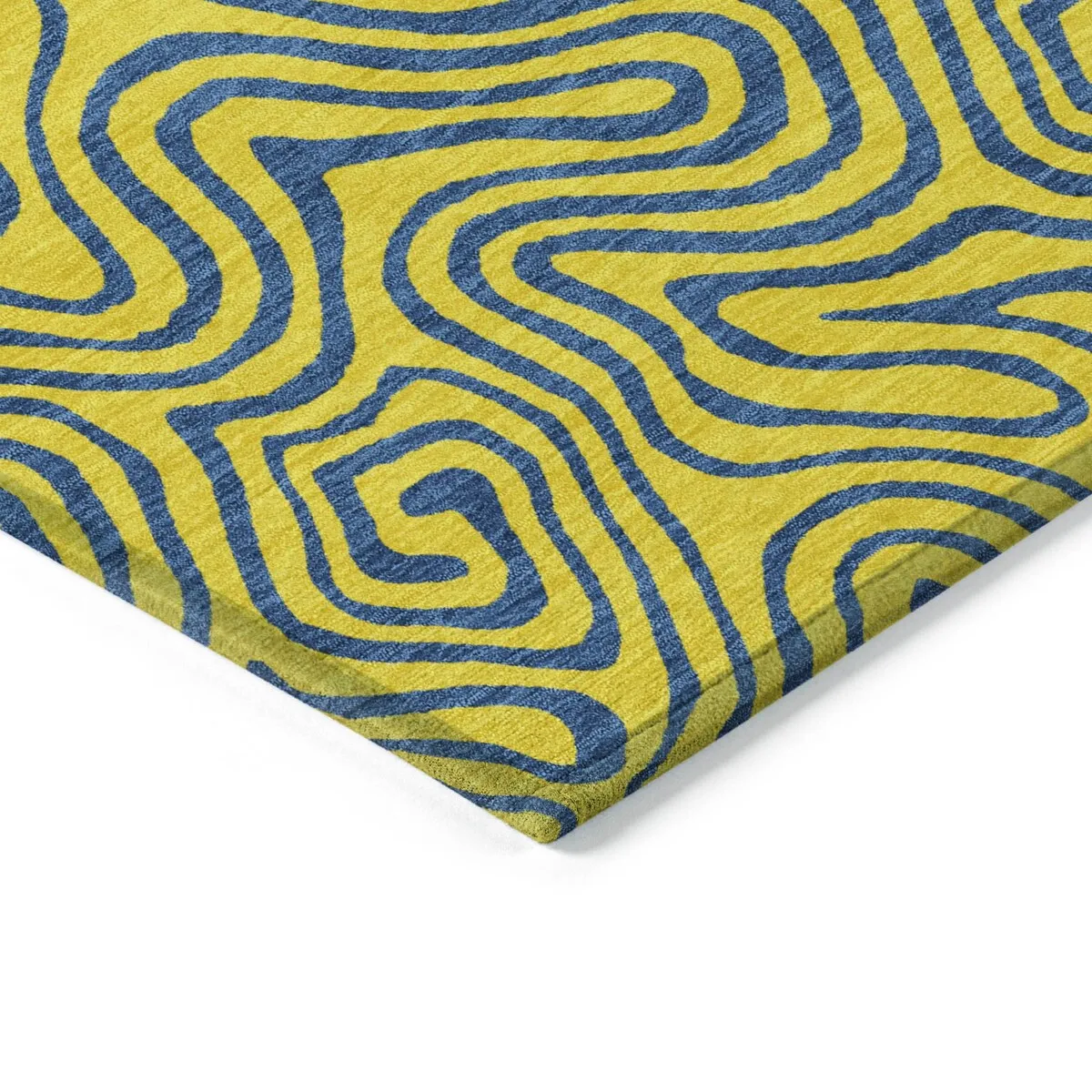 Machine Washable Indoor/ Outdoor Modern Trance Chantille Rug