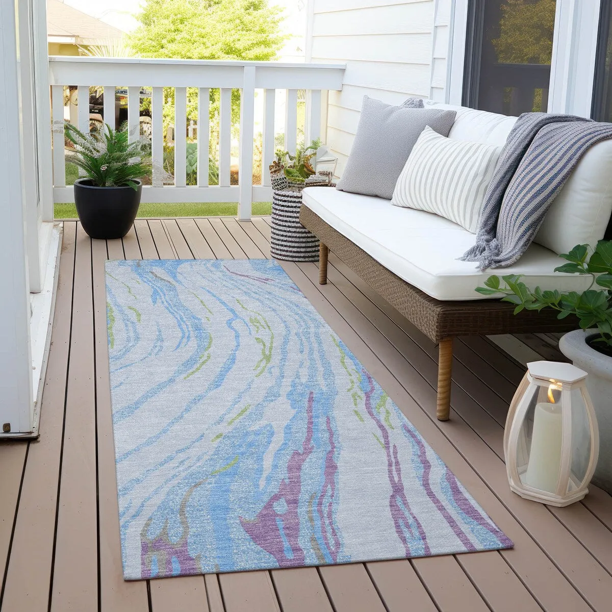 Machine Washable Indoor/ Outdoor Modern Wave Chantille Rug